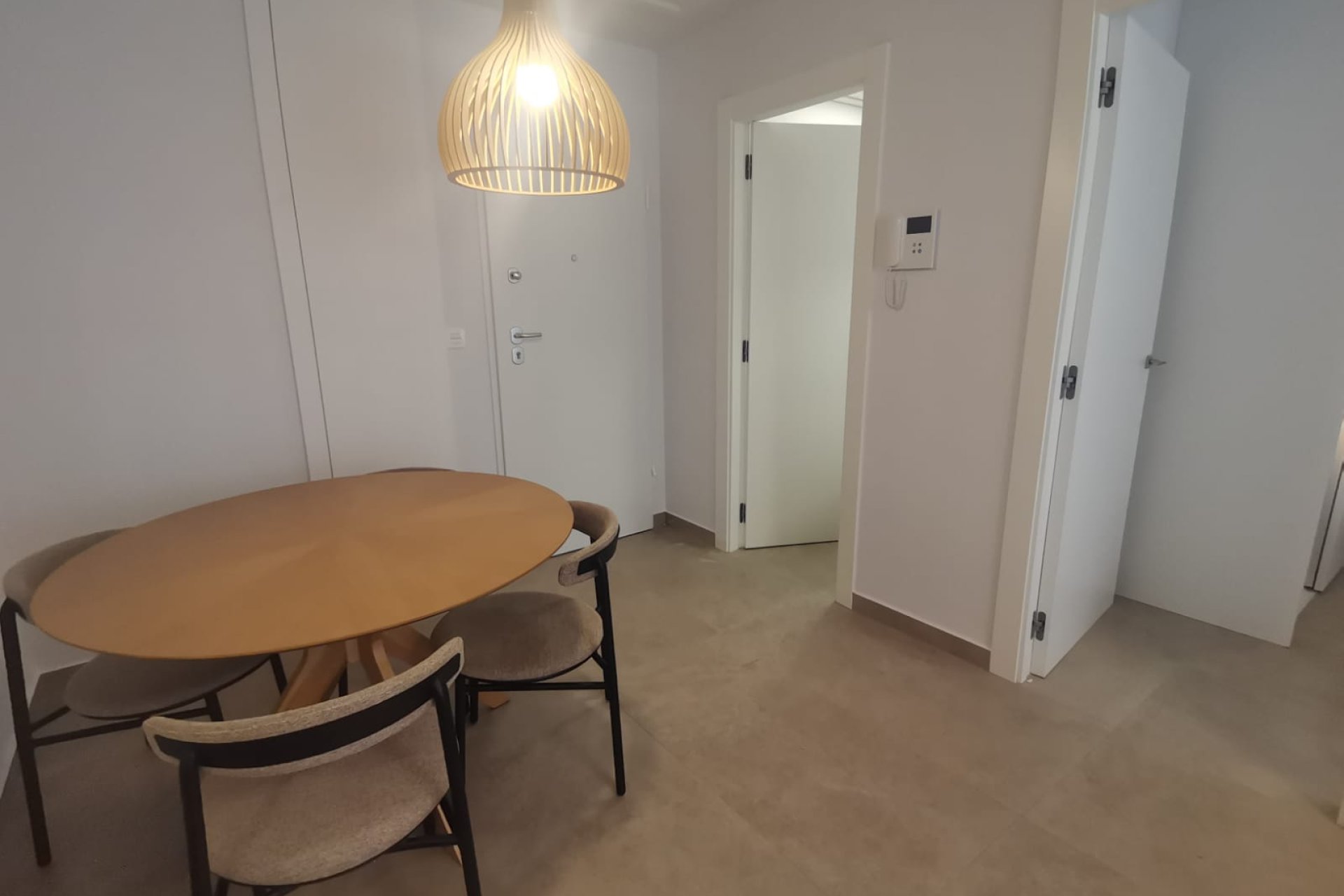Obra nueva - Apartamento / piso -
Torrevieja