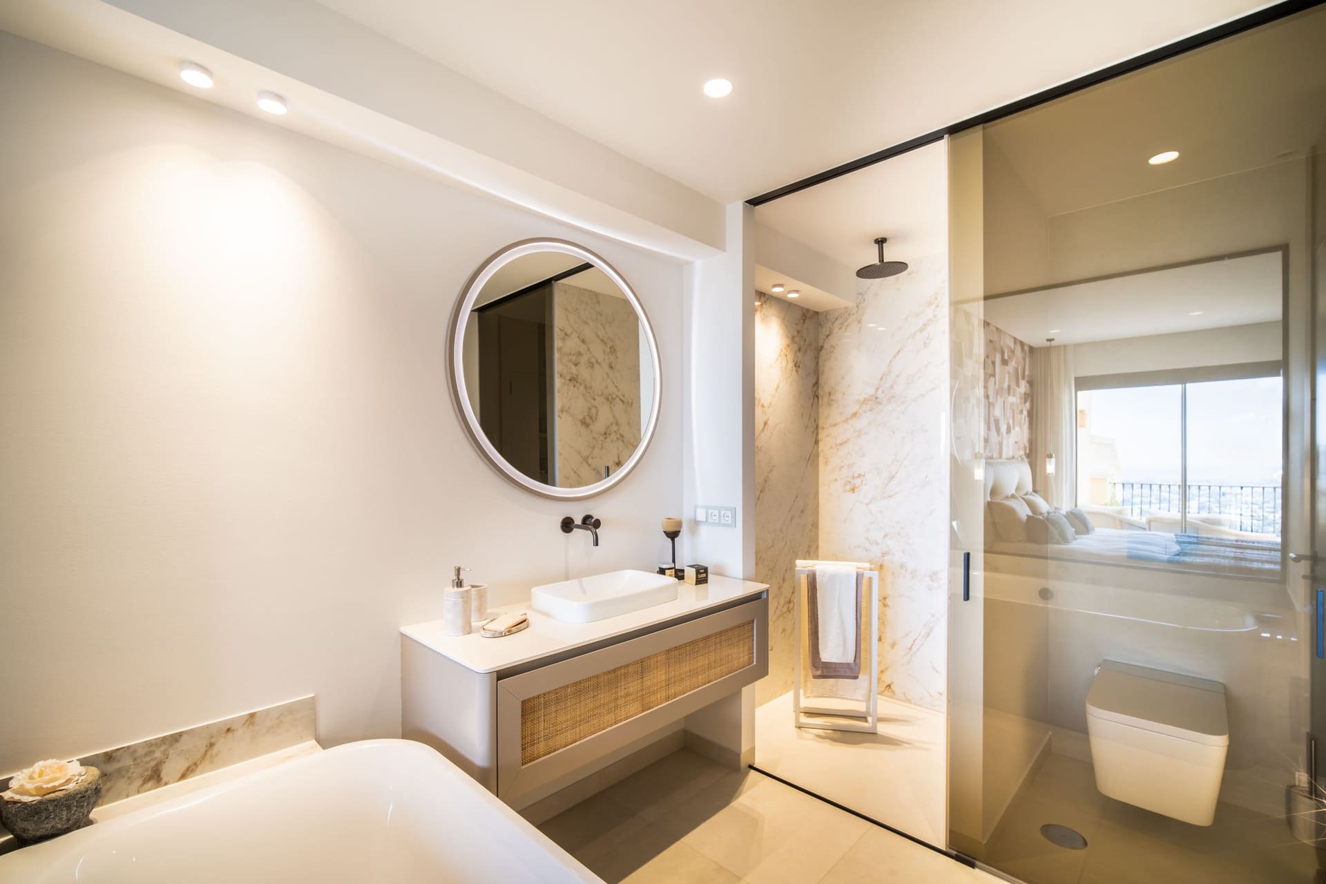 Obra nueva - Ático -
Benahavís