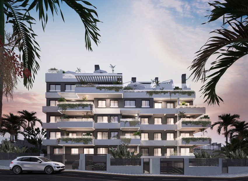 Obra nueva - Ático -
Estepona