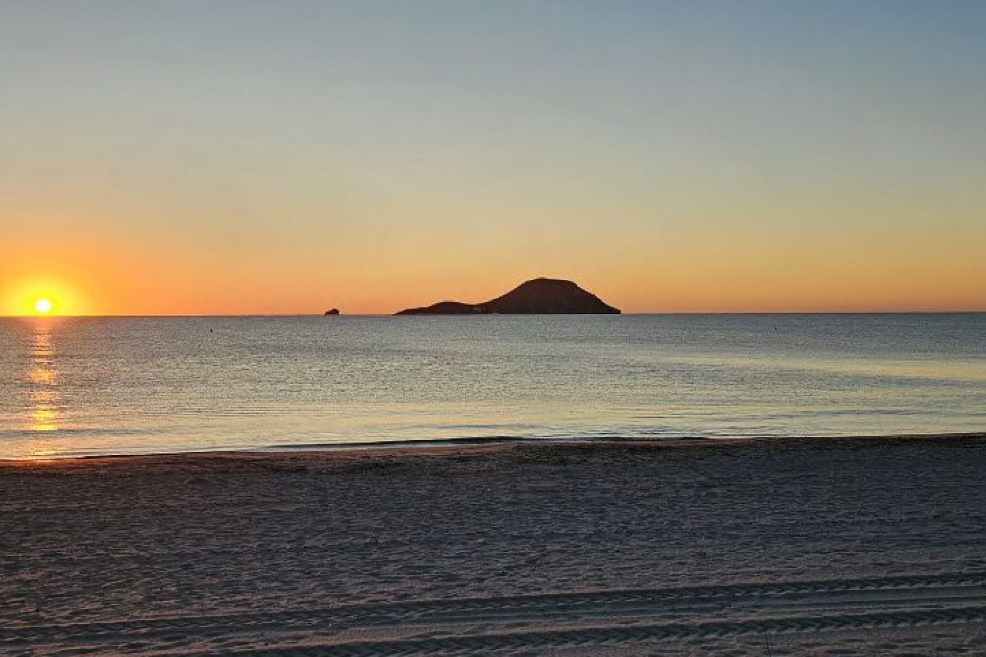 Obra nueva - Ático -
La Manga del Mar Menor - La Manga Del Mar Menor