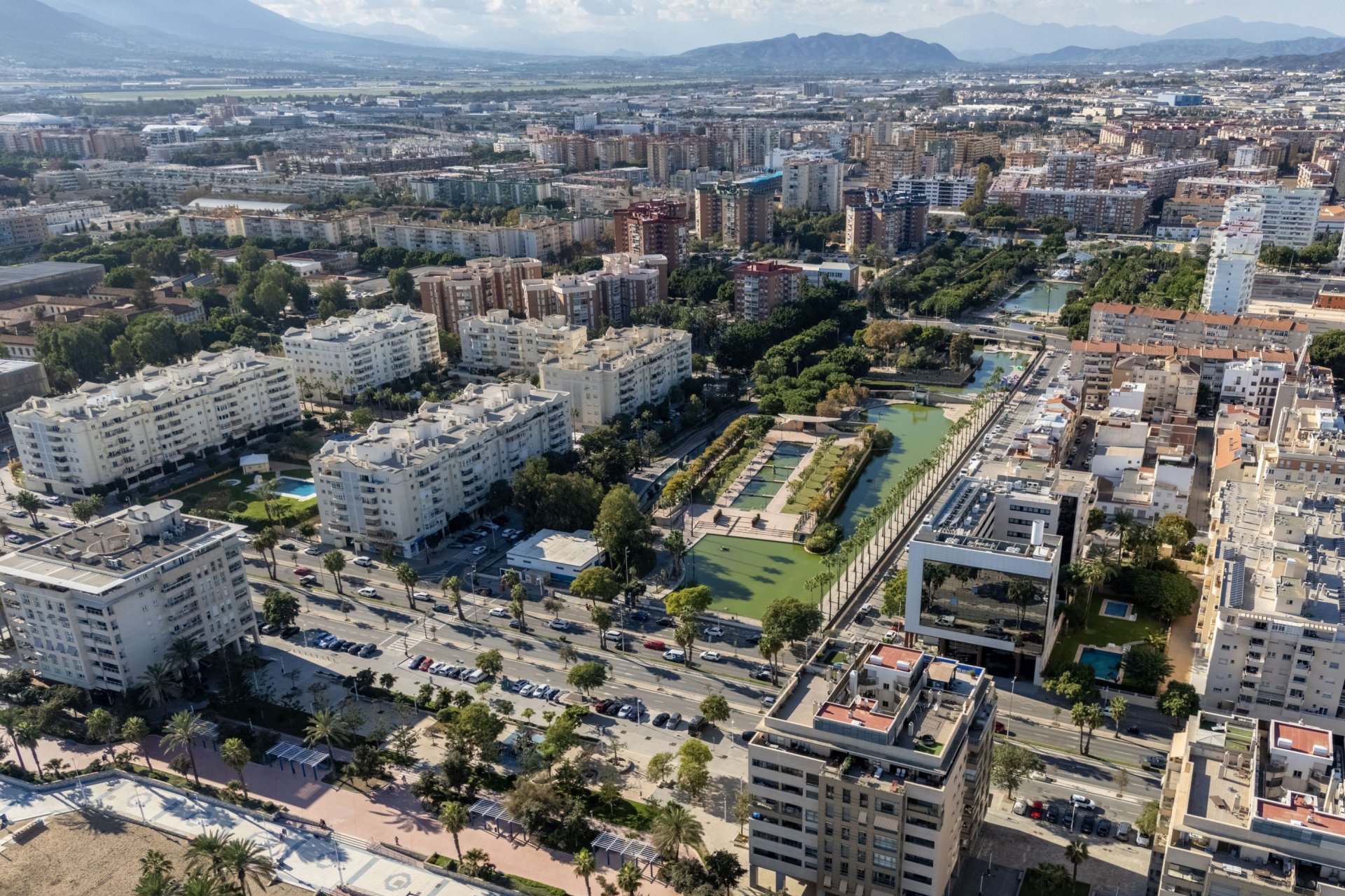 Obra nueva - Ático -
Málaga