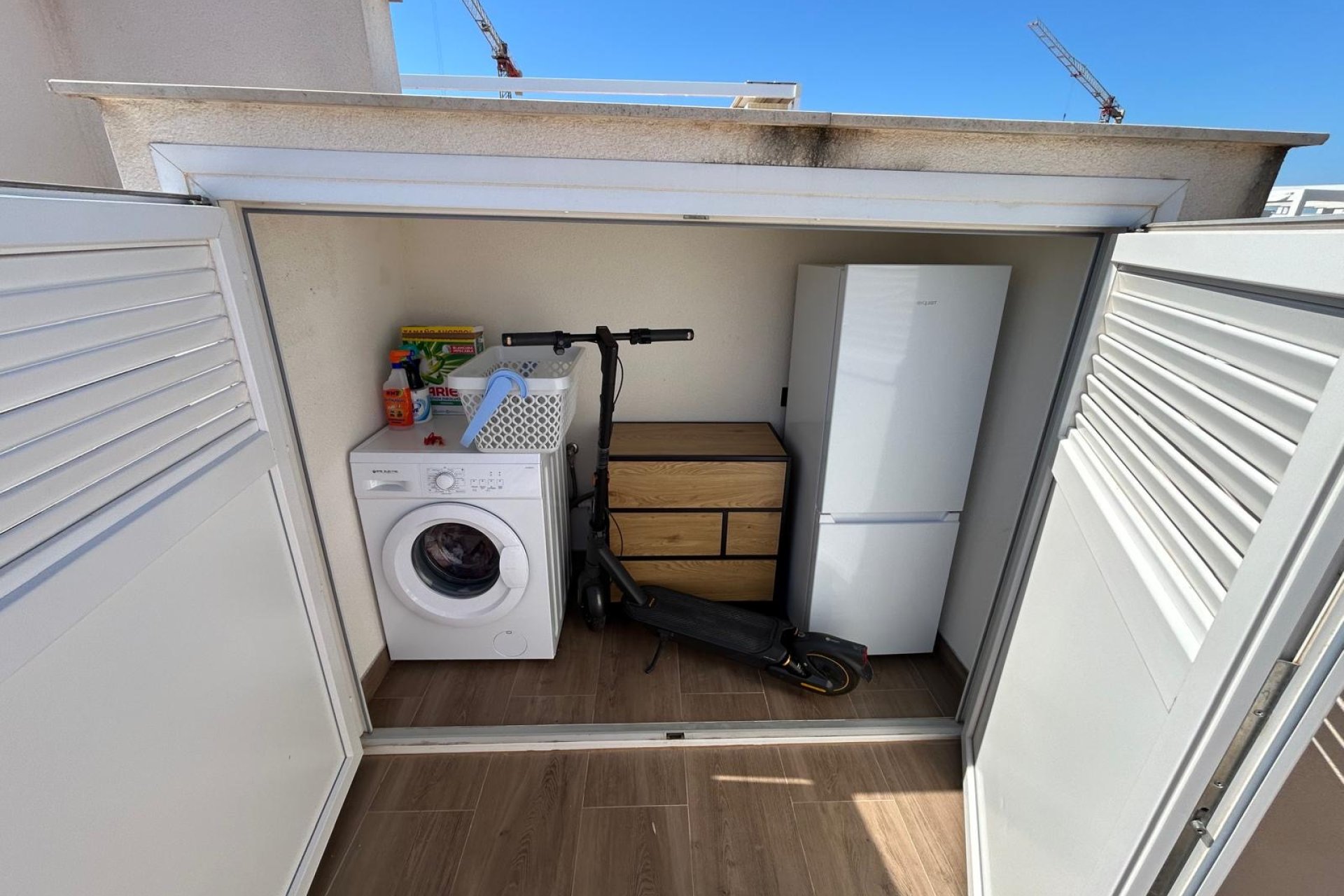 Obra nueva - Ático -
Torrevieja