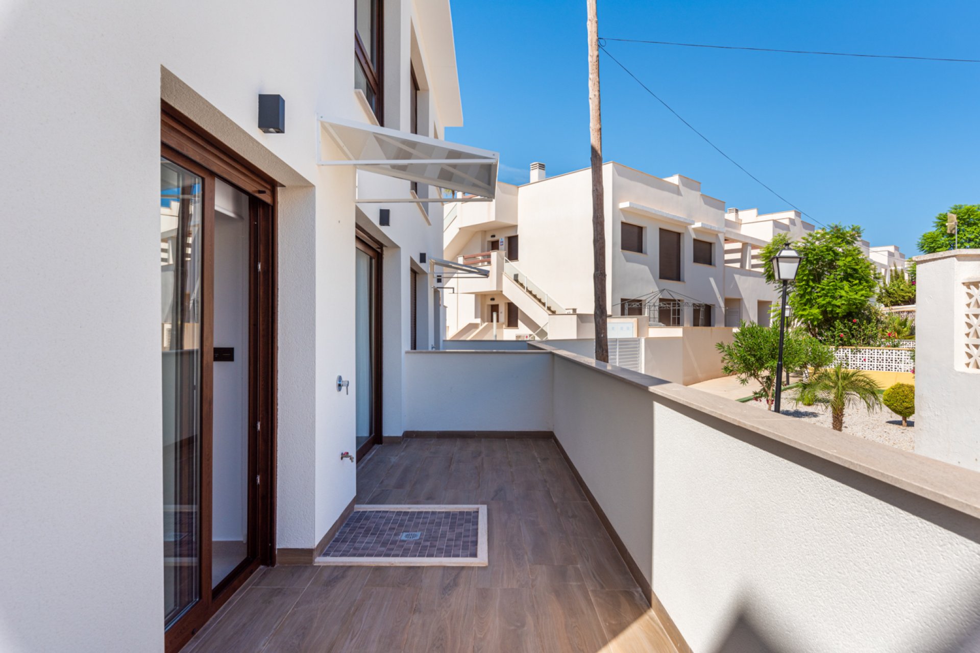 Obra nueva - Bungalow - Jardín -
Torrevieja