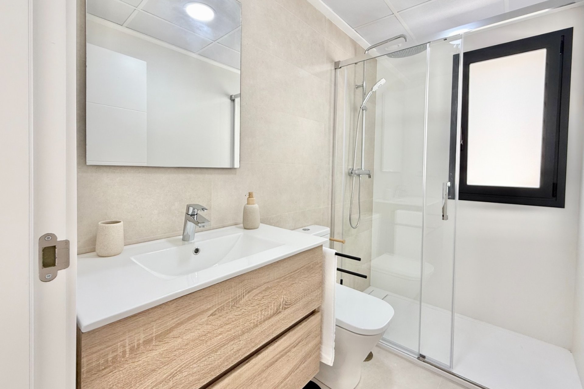 Obra nueva - Bungalow - Solarium -
Cox