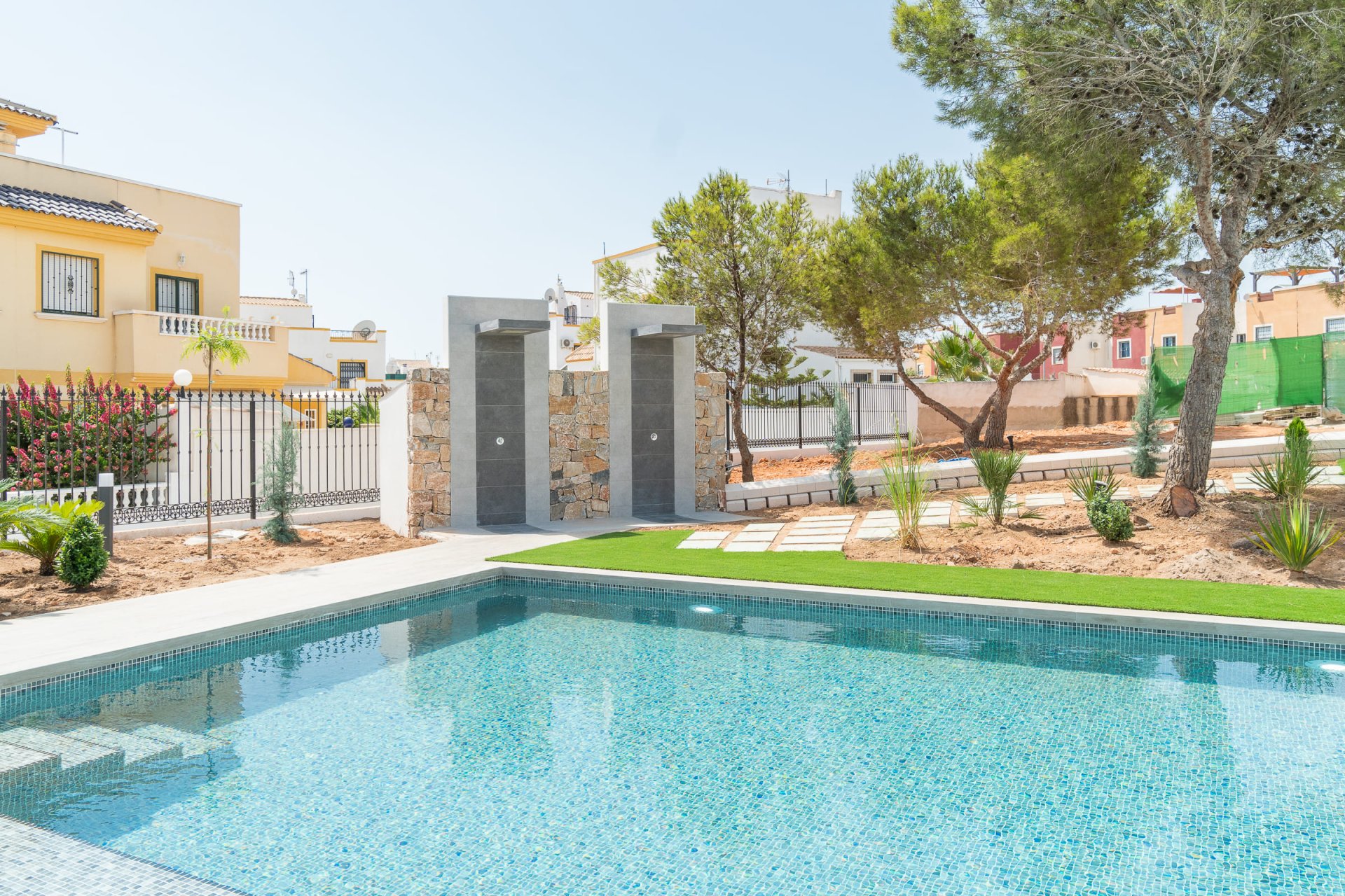 Obra nueva - Bungalow - Solarium -
Torrevieja