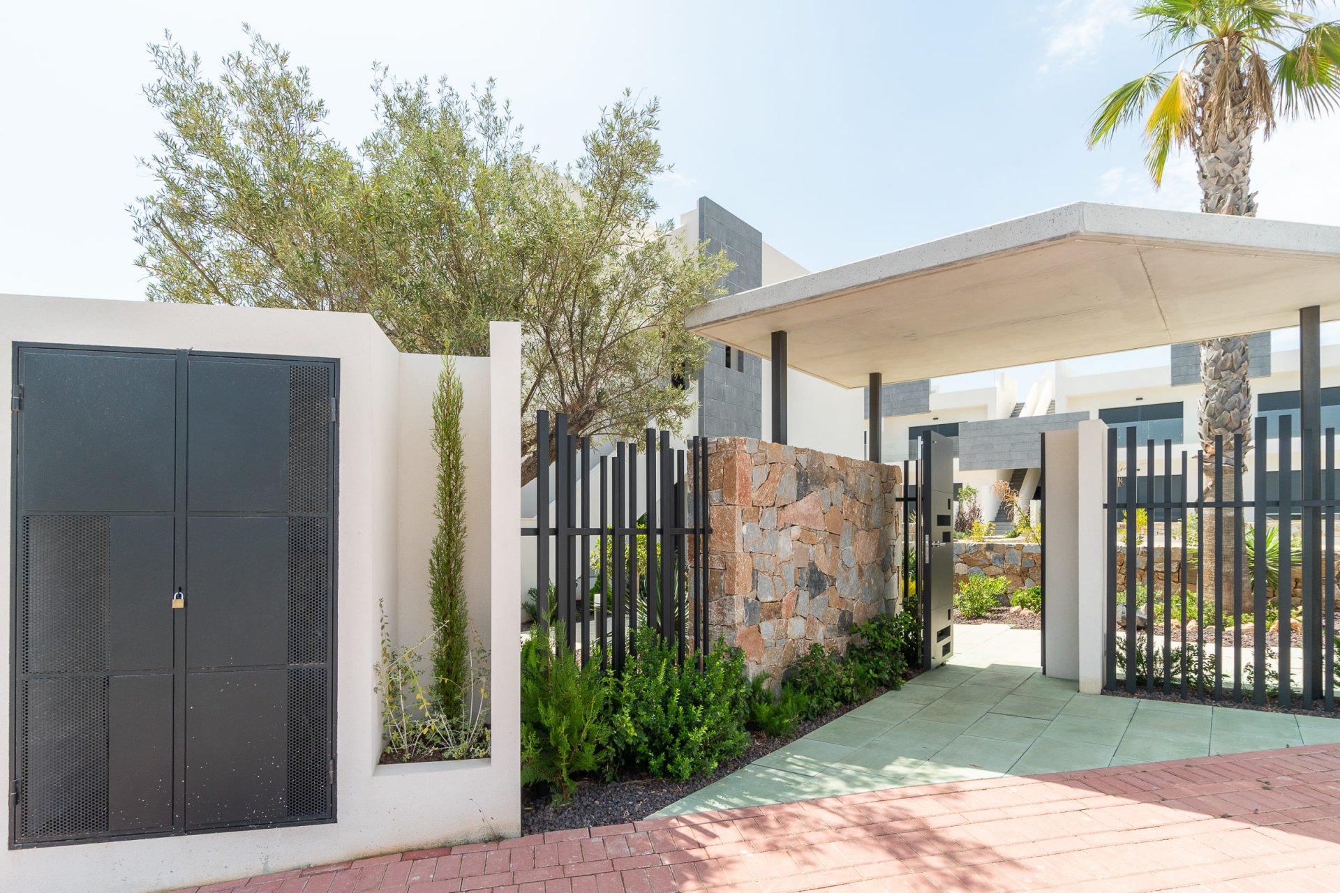 Obra nueva - Bungalow - Solarium -
Torrevieja