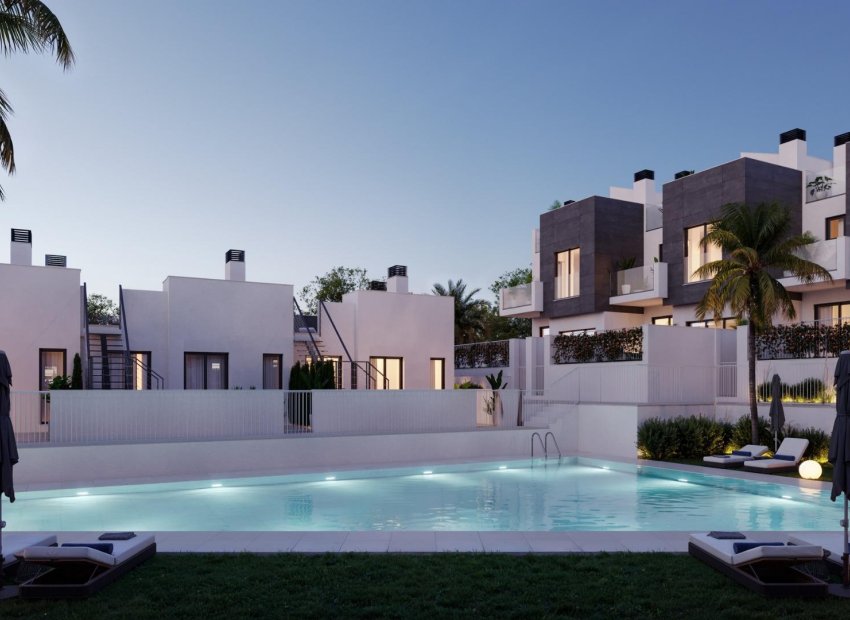 Obra nueva - Town House -
Fuengirola - Torreblanca