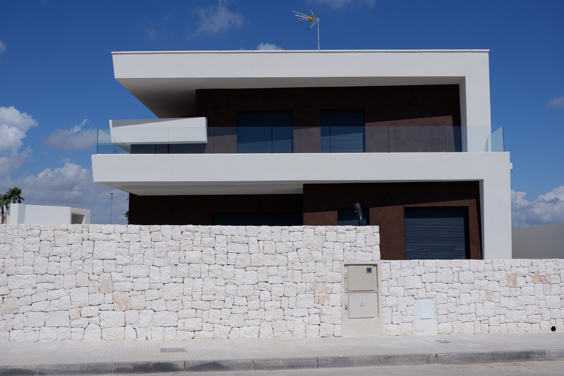 Obra nueva - Villa -
Benijofar