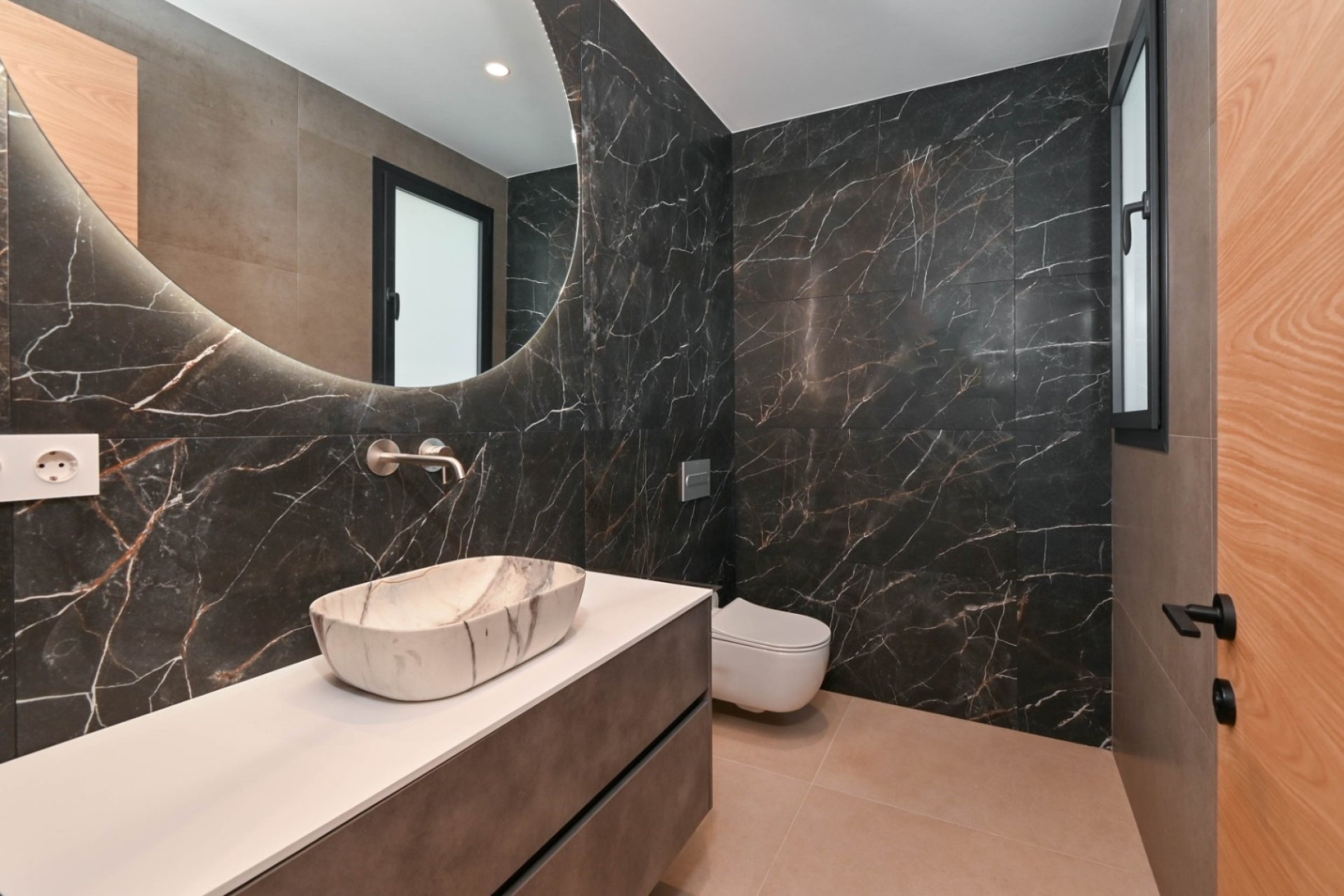 Obra nueva - Villa -
Calpe