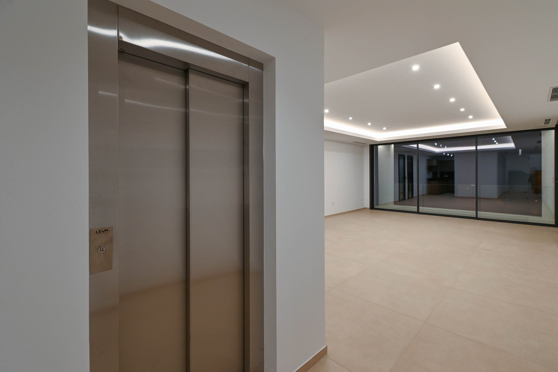 Obra nueva - Villa -
Calpe