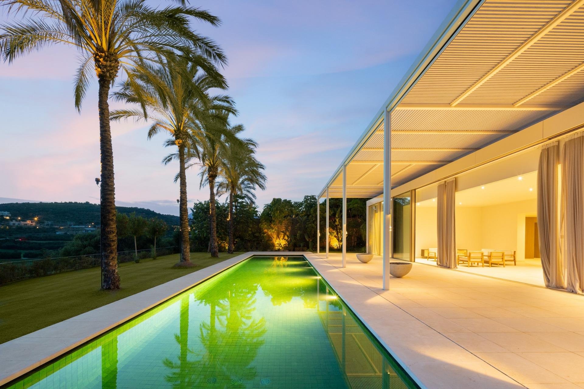 Obra nueva - Villa -
Casares - Pedregales