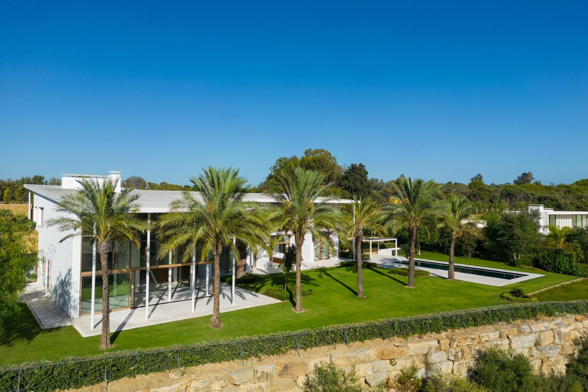 Obra nueva - Villa -
Casares - Pedregales