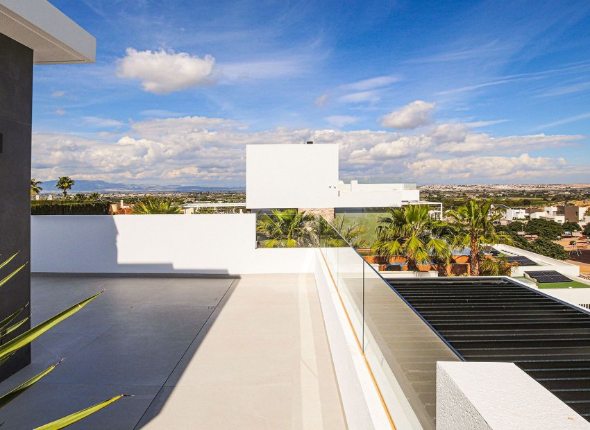 Obra nueva - Villa -
Ciudad Quesada