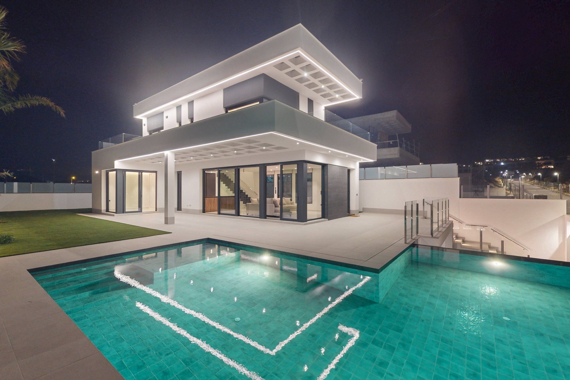 Obra nueva - Villa -
Finestrat