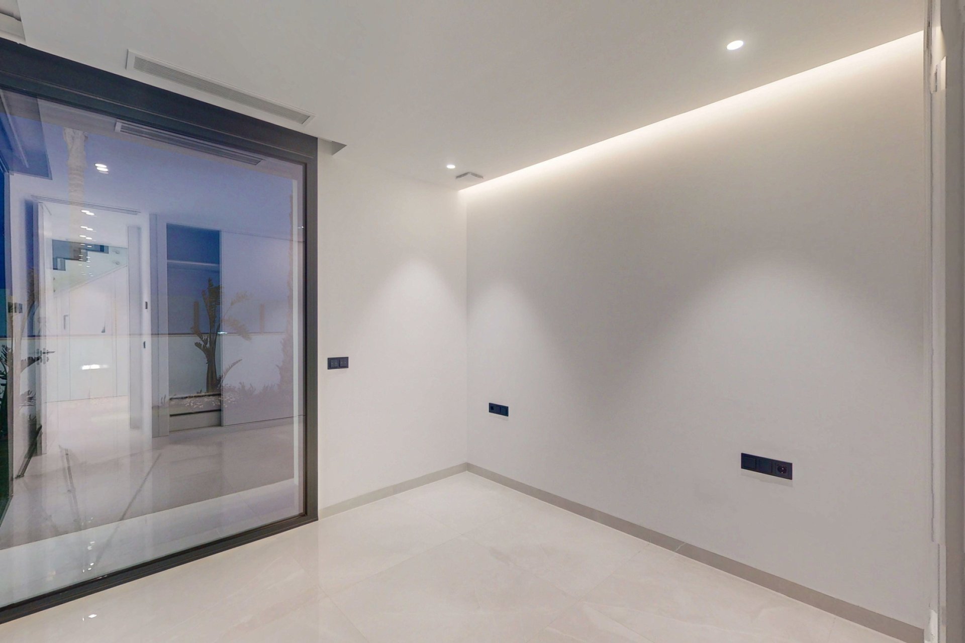 Obra nueva - Villa -
Finestrat