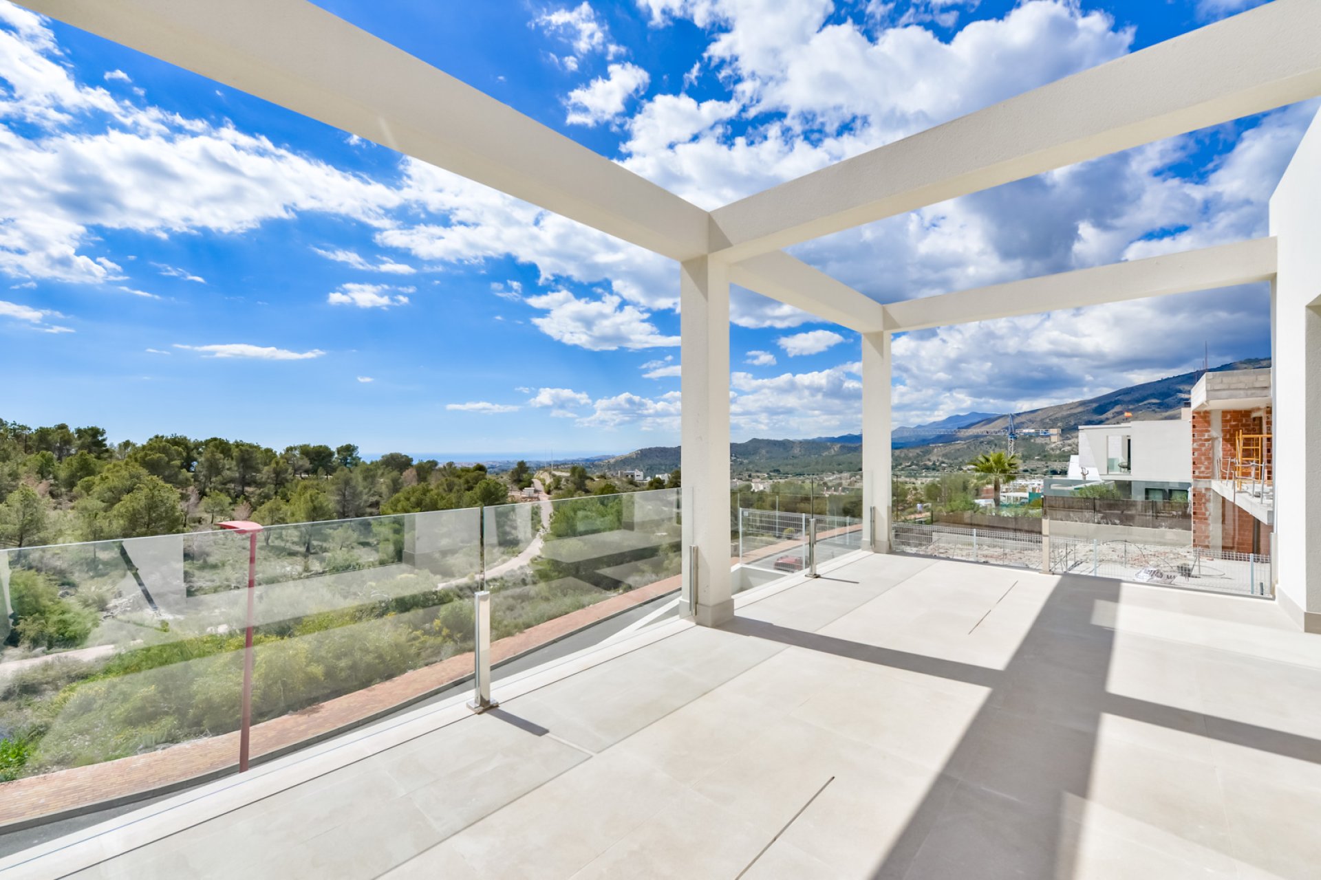 Obra nueva - Villa -
Finestrat