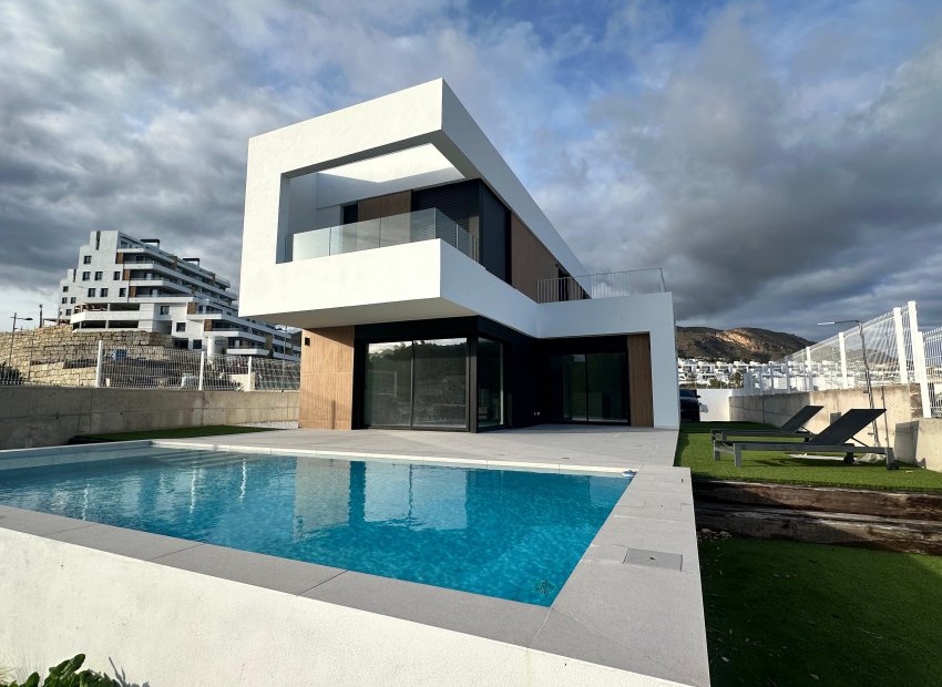 Obra nueva - Villa -
Finestrat