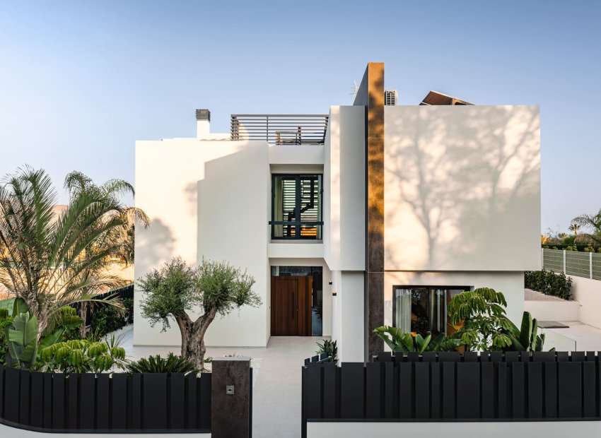 Obra nueva - Villa -
La Nucía