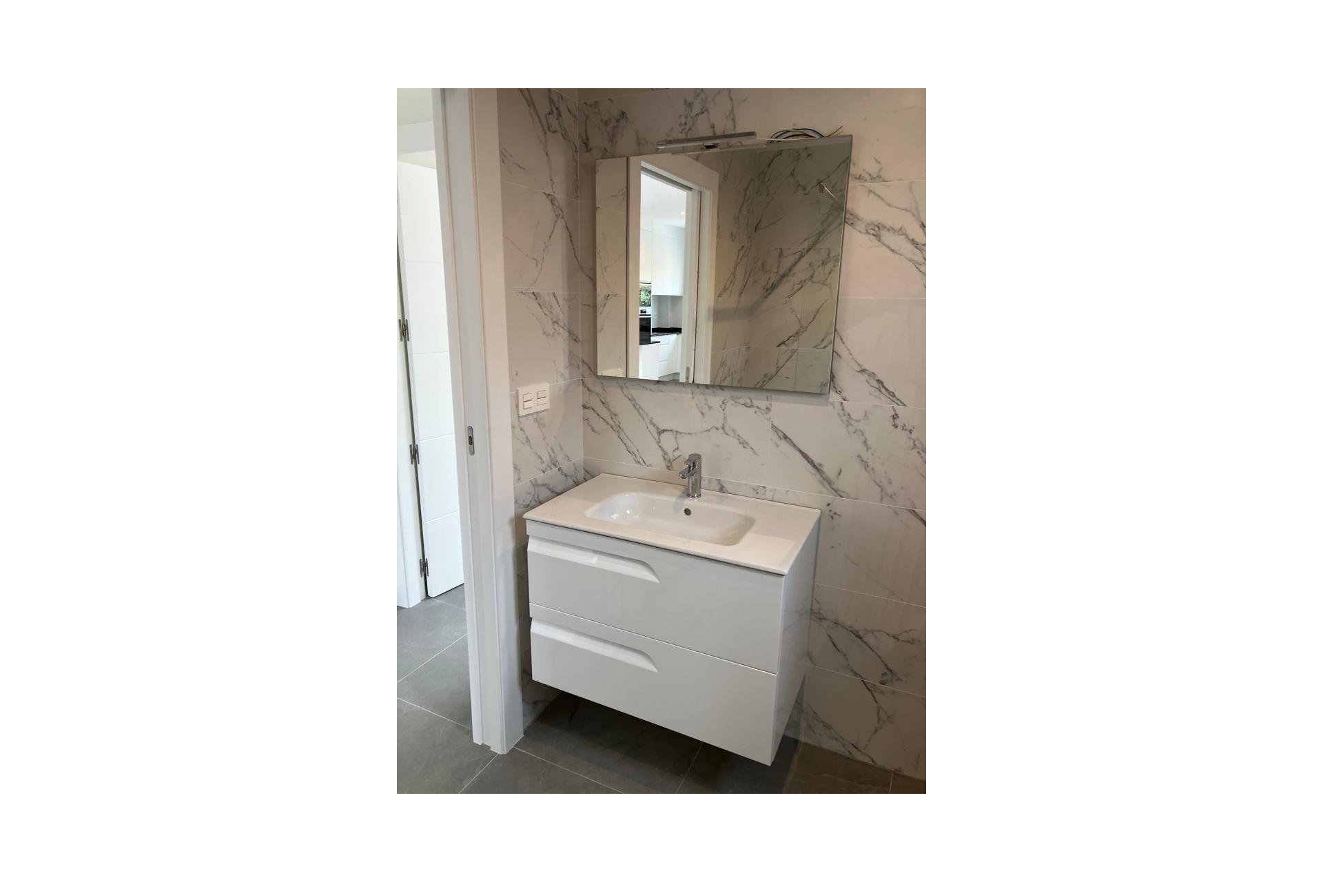 Obra nueva - Villa -
La Romana