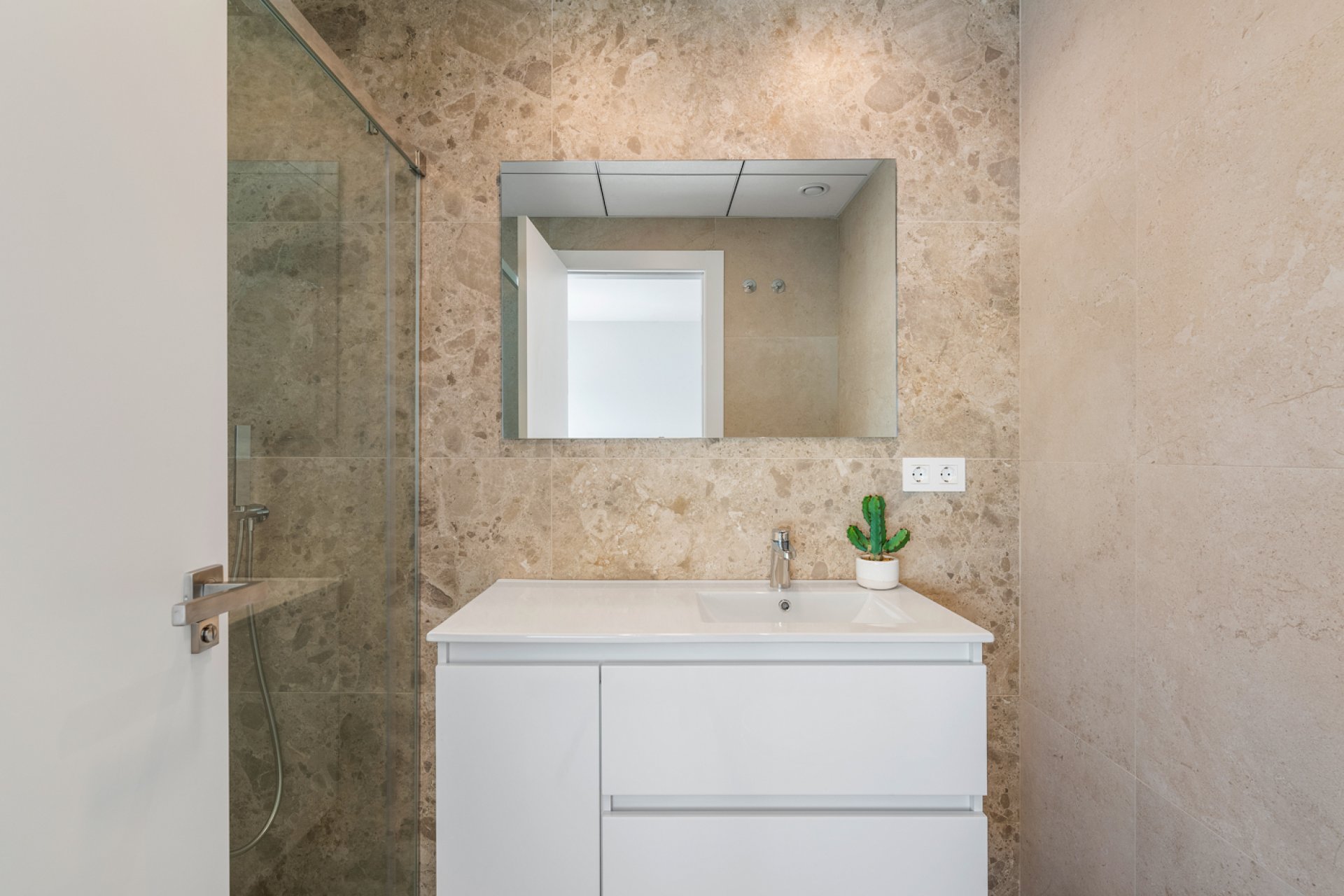 Obra nueva - Villa -
Los Alcazares - Los Alcázares