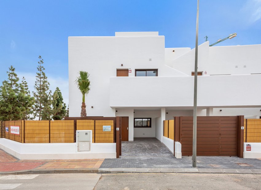 Obra nueva - Villa -
Los Alcazares - Los Alcázares