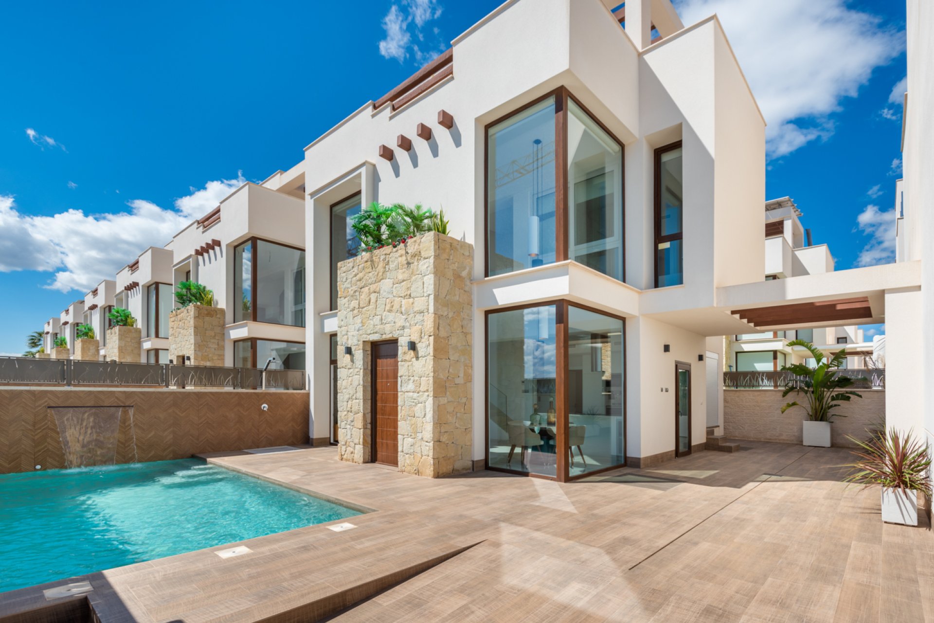 Obra nueva - Villa -
Los Montesinos