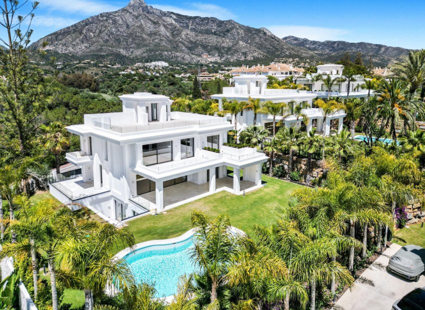 Obra nueva - Villa -
Marbella - Lomas De Marbella Club