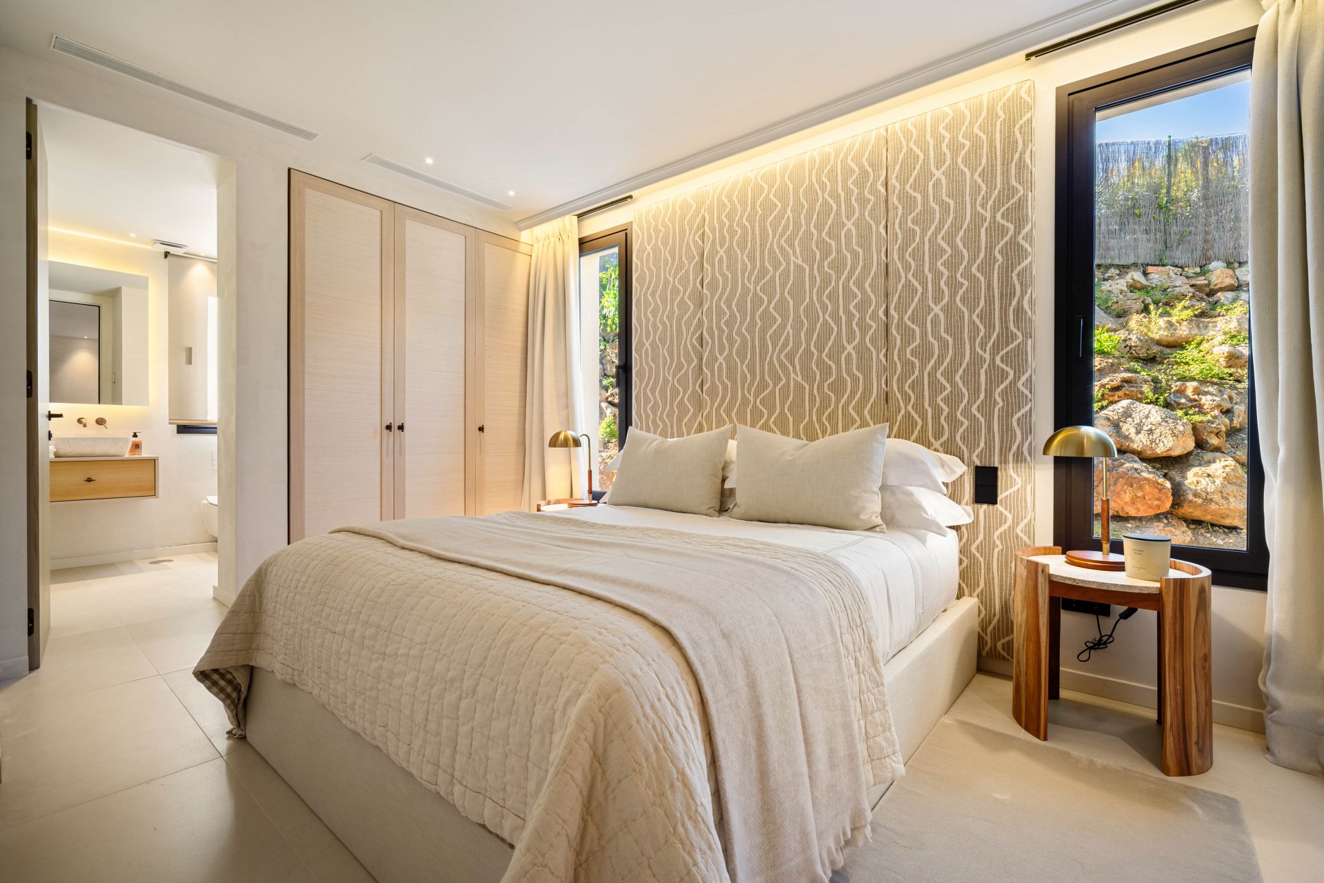 Obra nueva - Villa -
Marbella