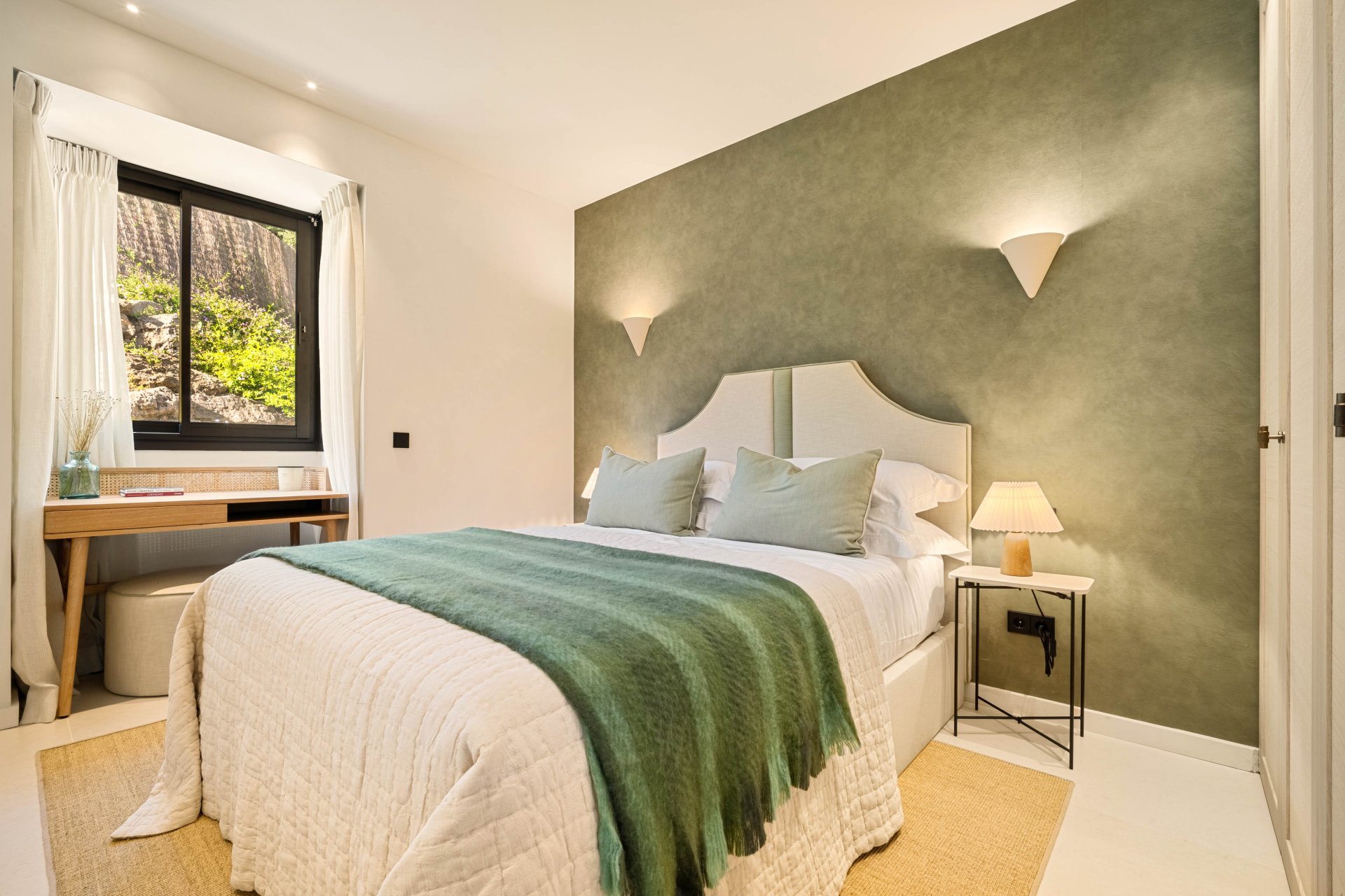 Obra nueva - Villa -
Marbella