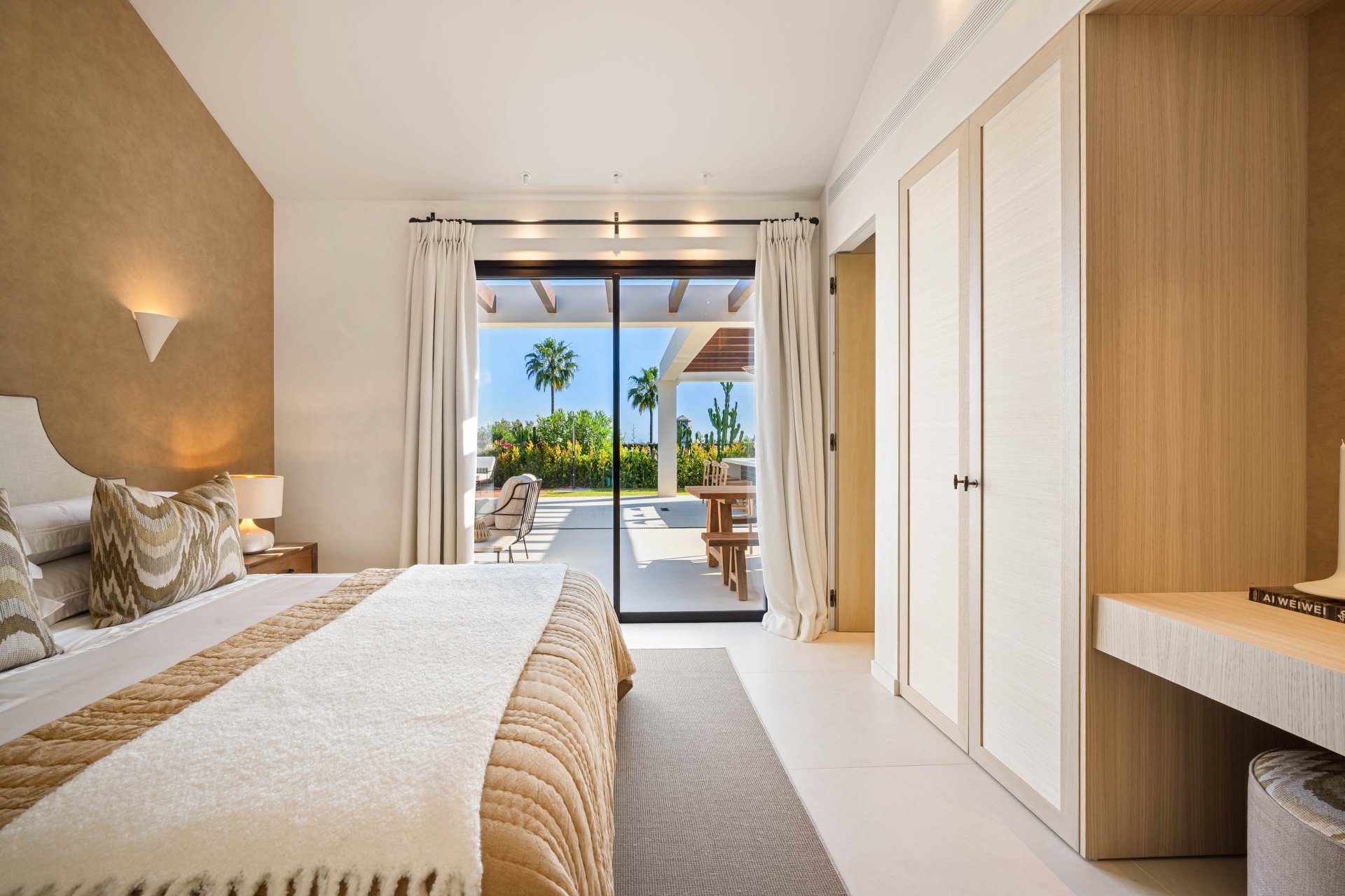 Obra nueva - Villa -
Marbella