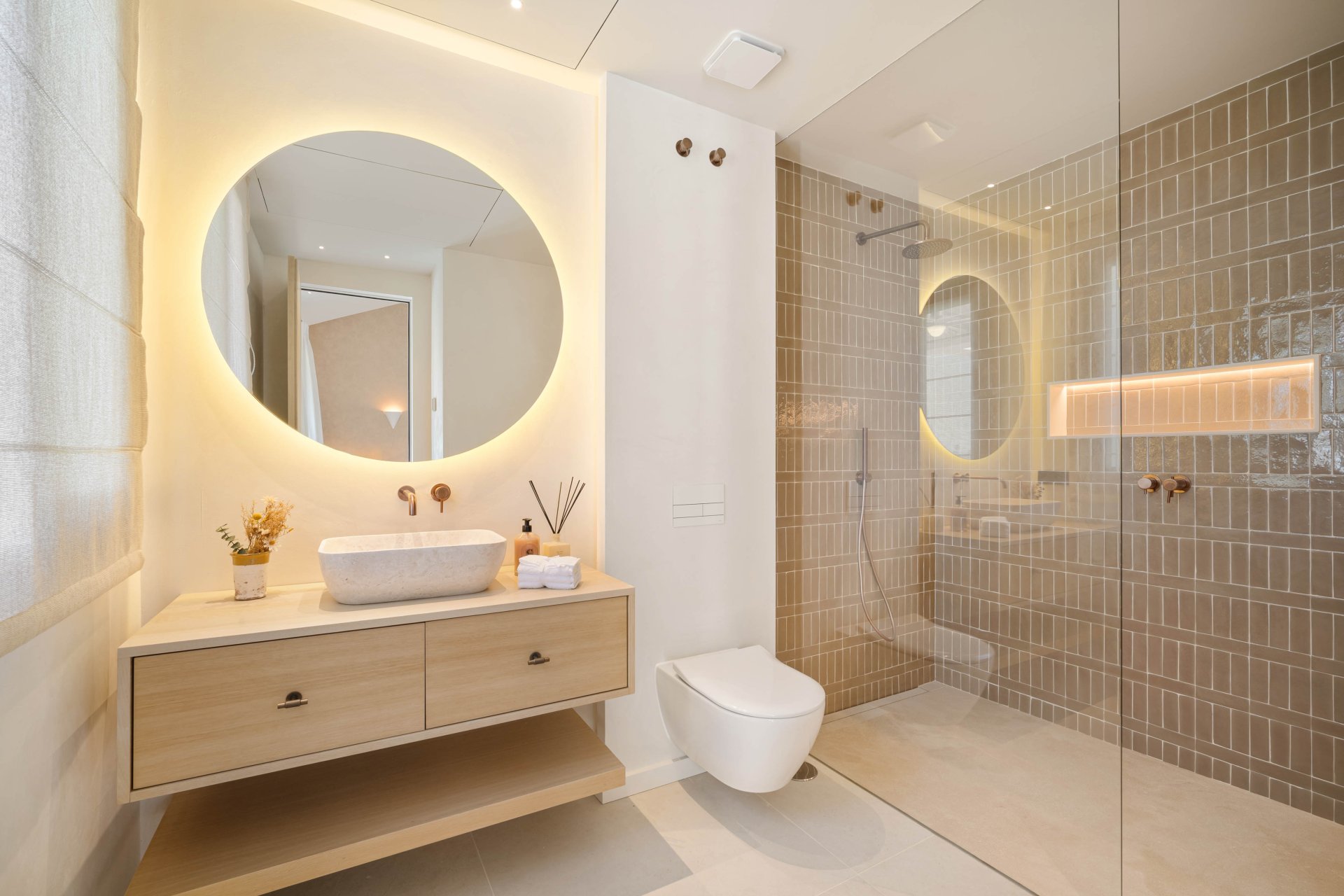 Obra nueva - Villa -
Marbella