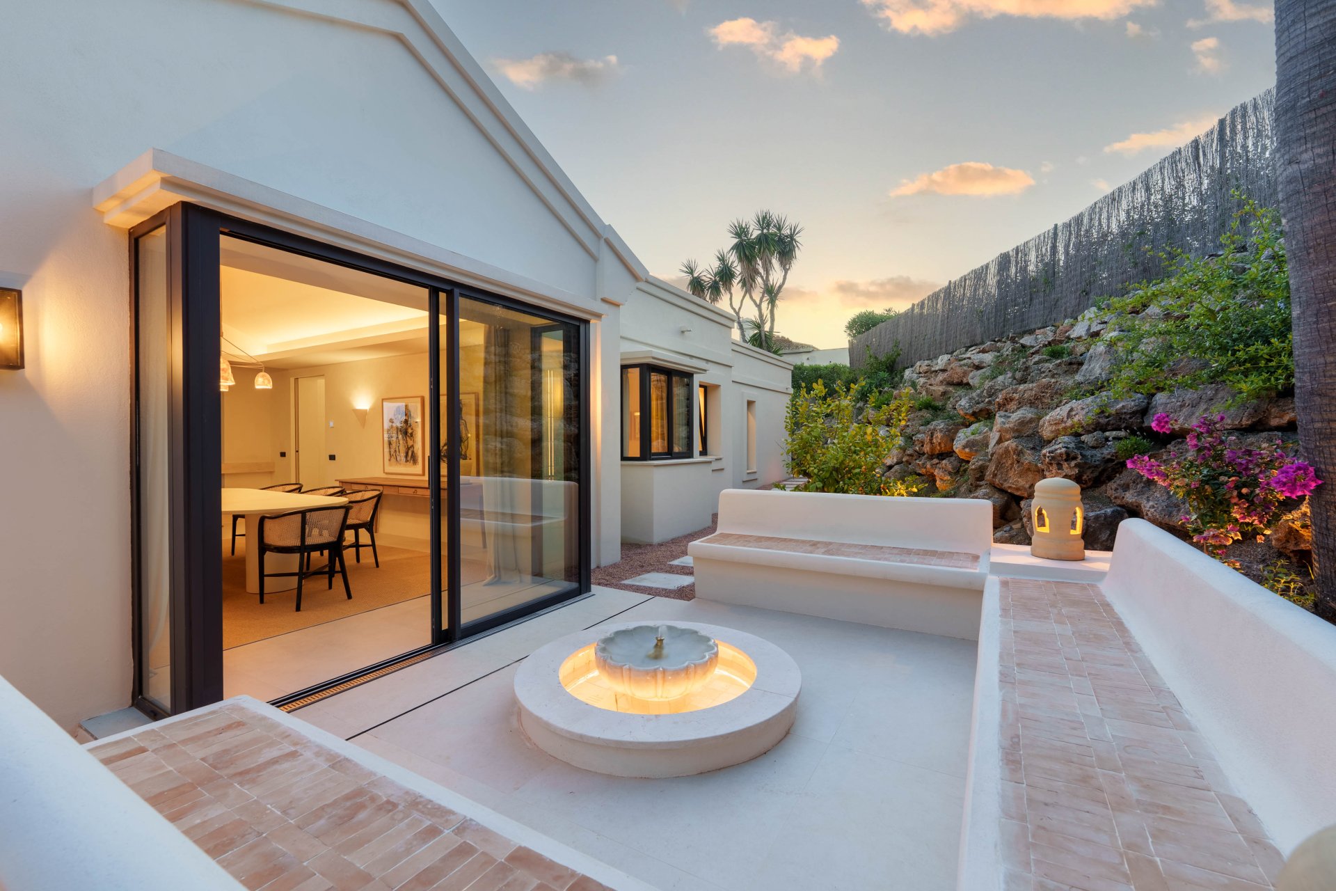 Obra nueva - Villa -
Marbella