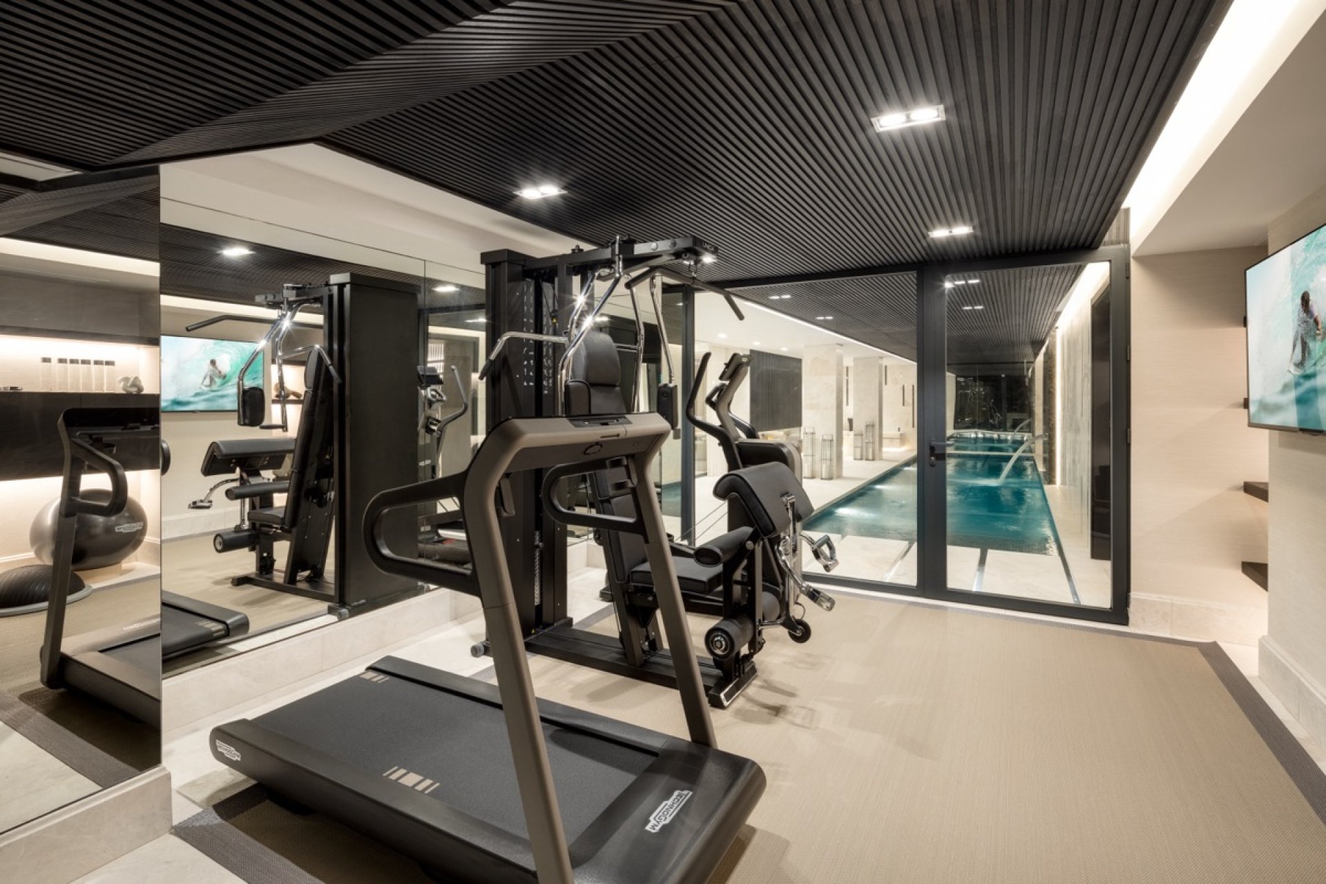 Obra nueva - Villa -
Marbella