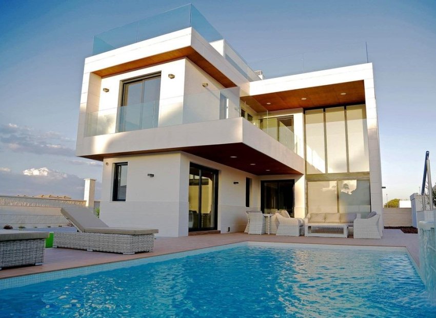 Obra nueva - Villa -
Orihuela Costa - Campoamor