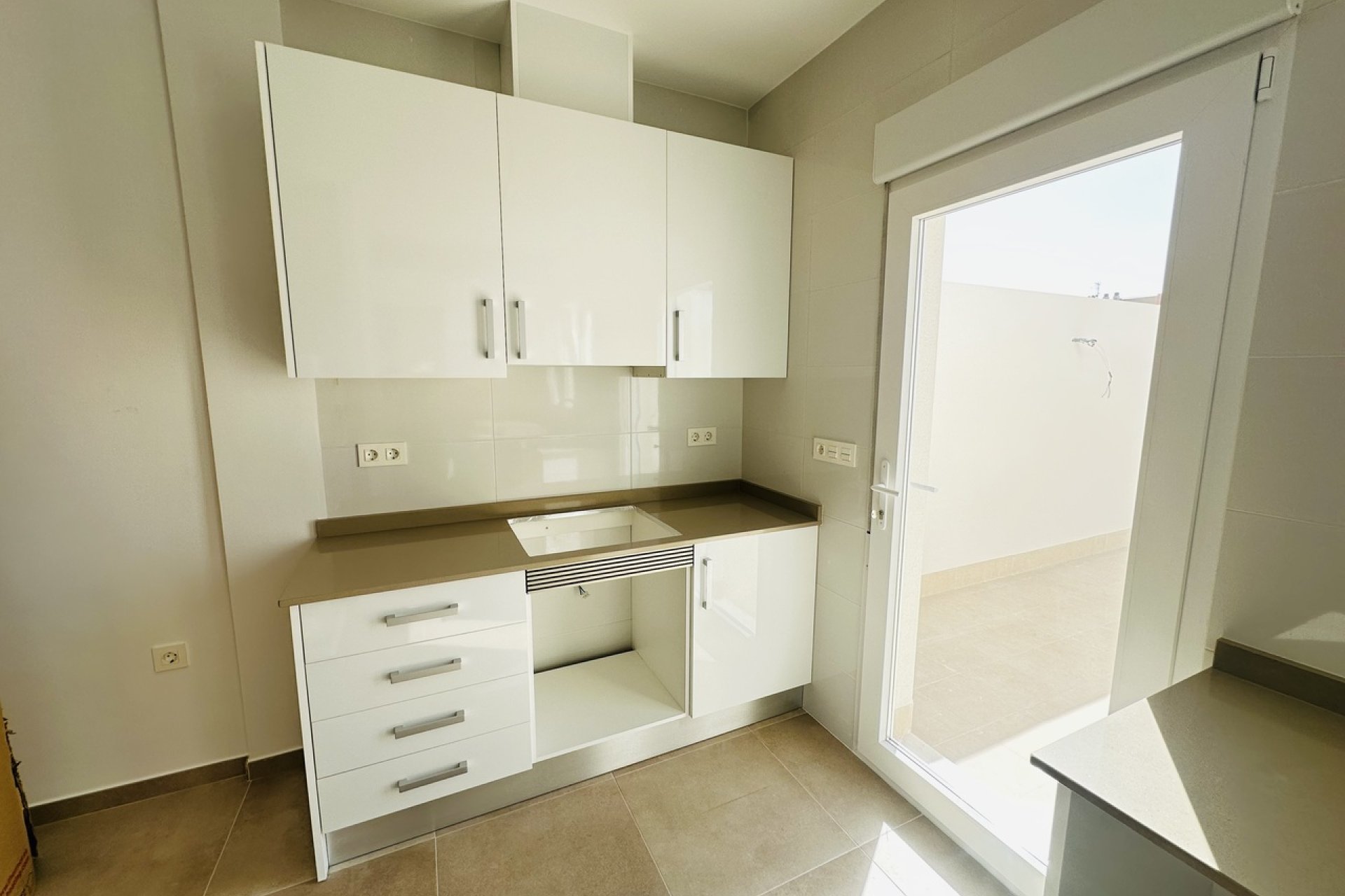 Obra nueva - Villa -
Pilar de la Horadada