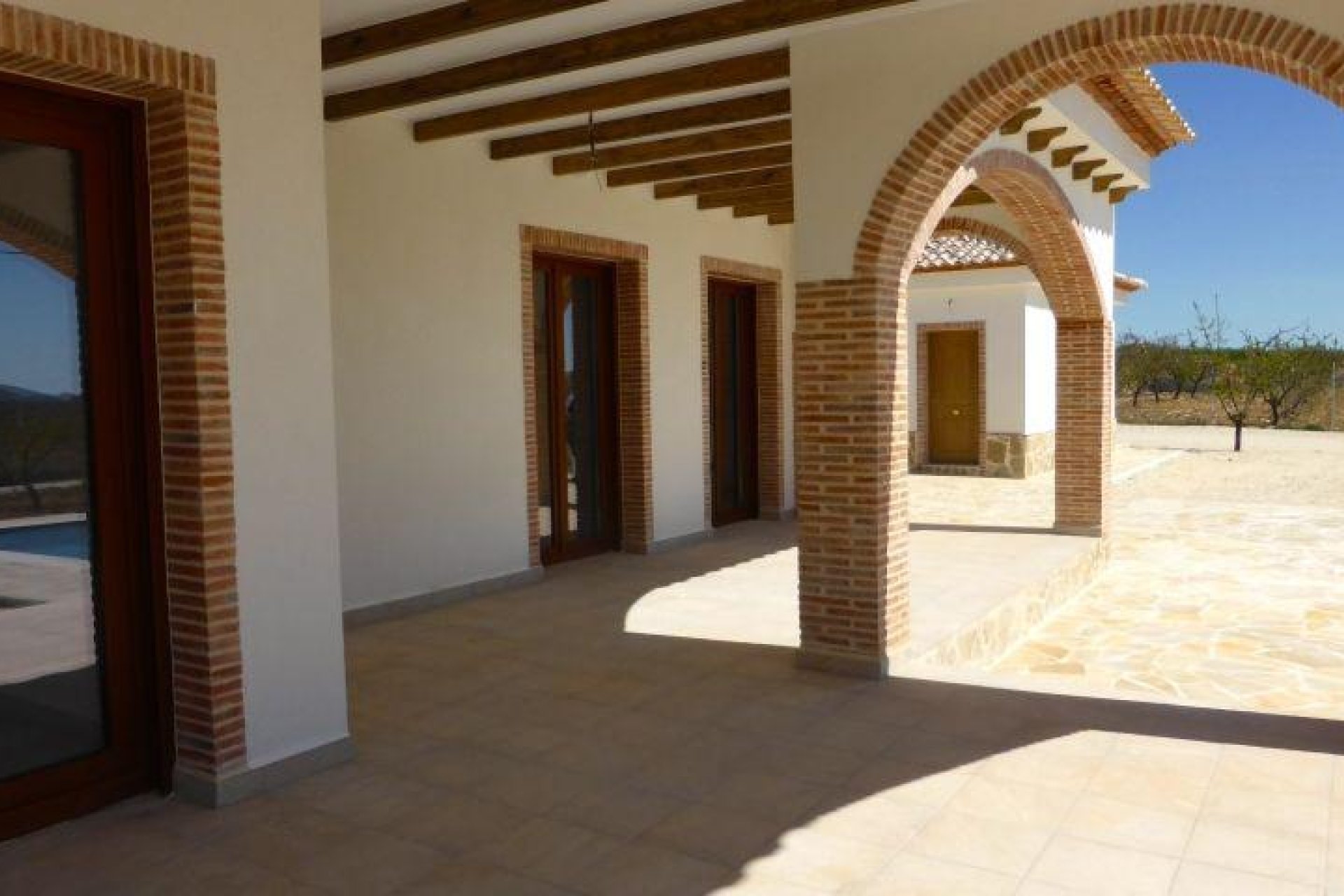 Obra nueva - Villa -
Pinoso - Centro