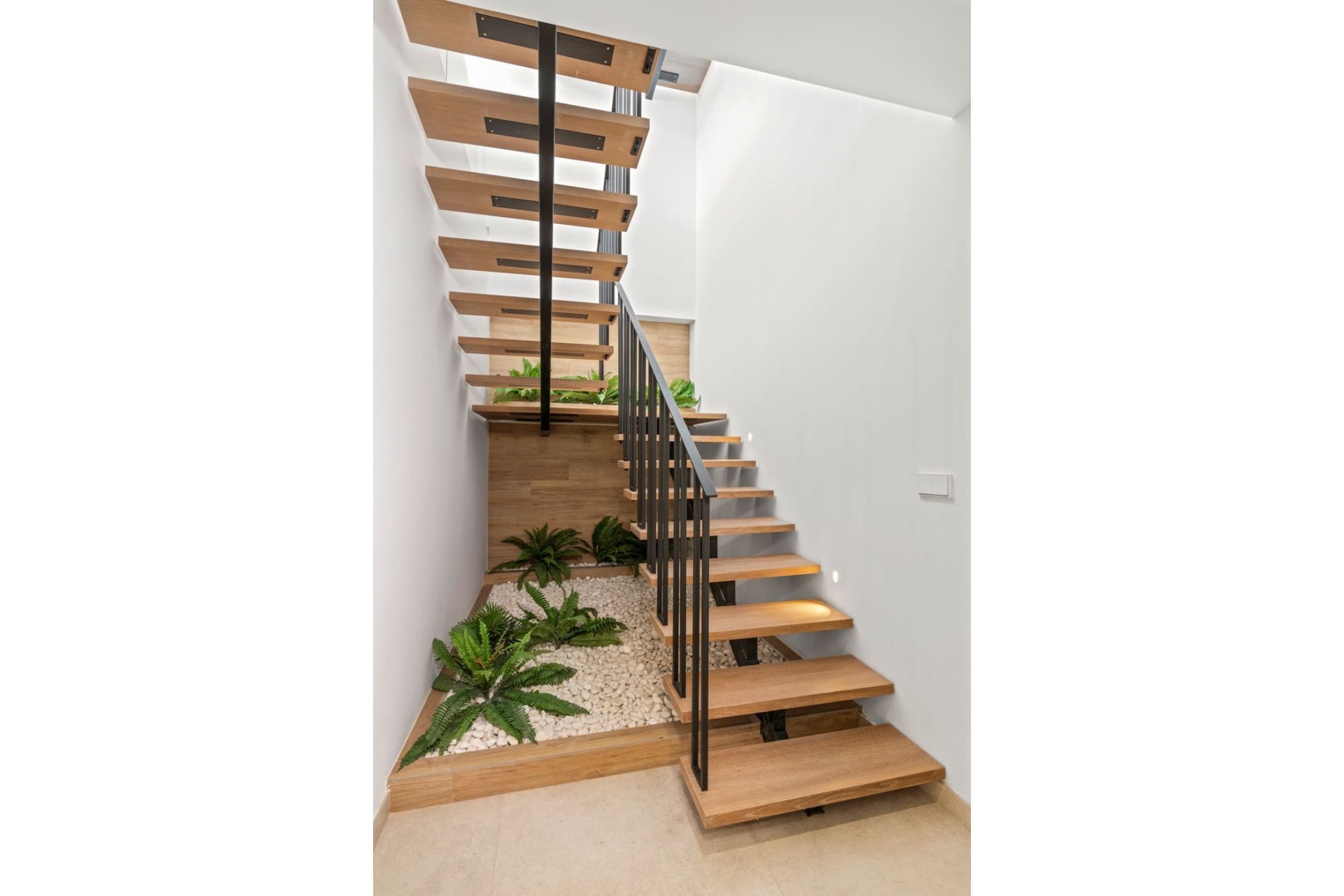 Obra nueva - Villa -
Polop