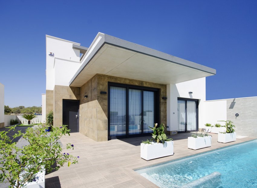 Obra nueva - Villa -
San Miguel de Salinas