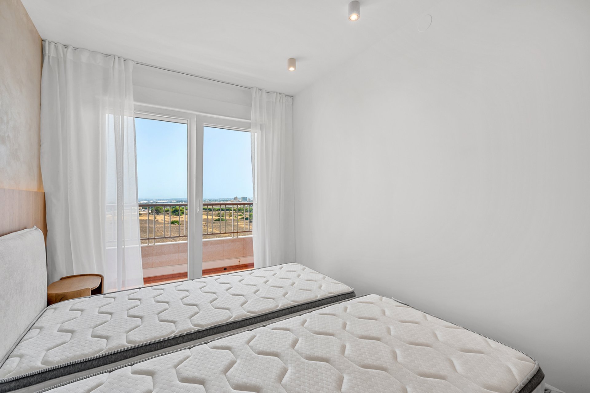 Penthouse in Punta Prima met zeezicht