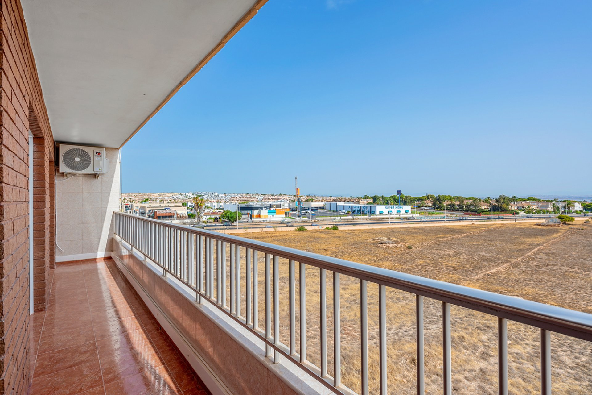Penthouse in Punta Prima with ocean views