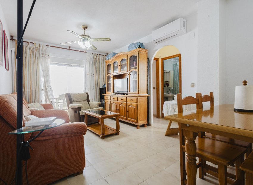 Penthouse in Torrevieja, 250 meters from the beach
