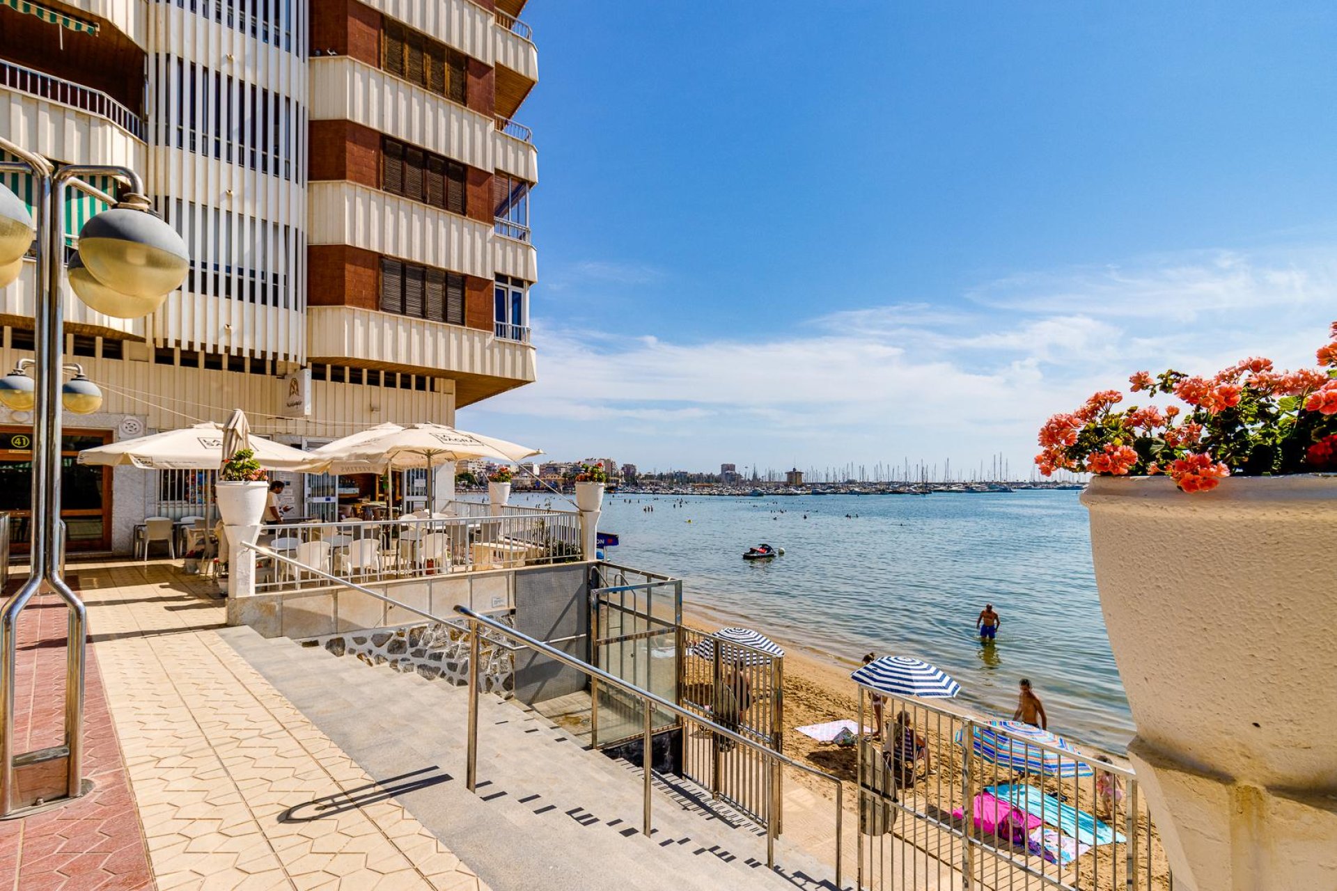 Piso frente al mar en Torrevieja