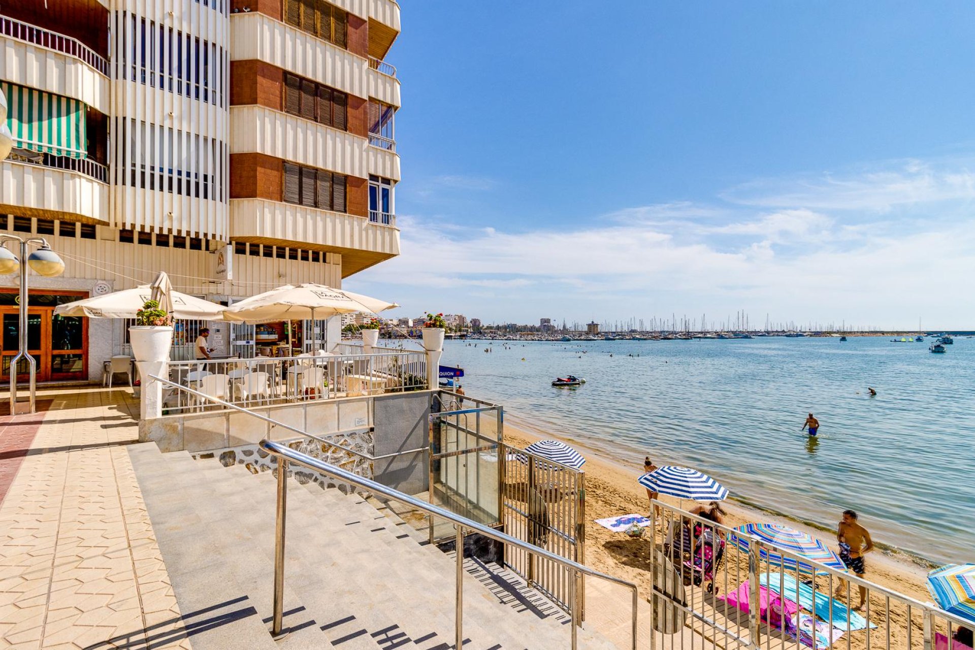 Piso frente al mar en Torrevieja