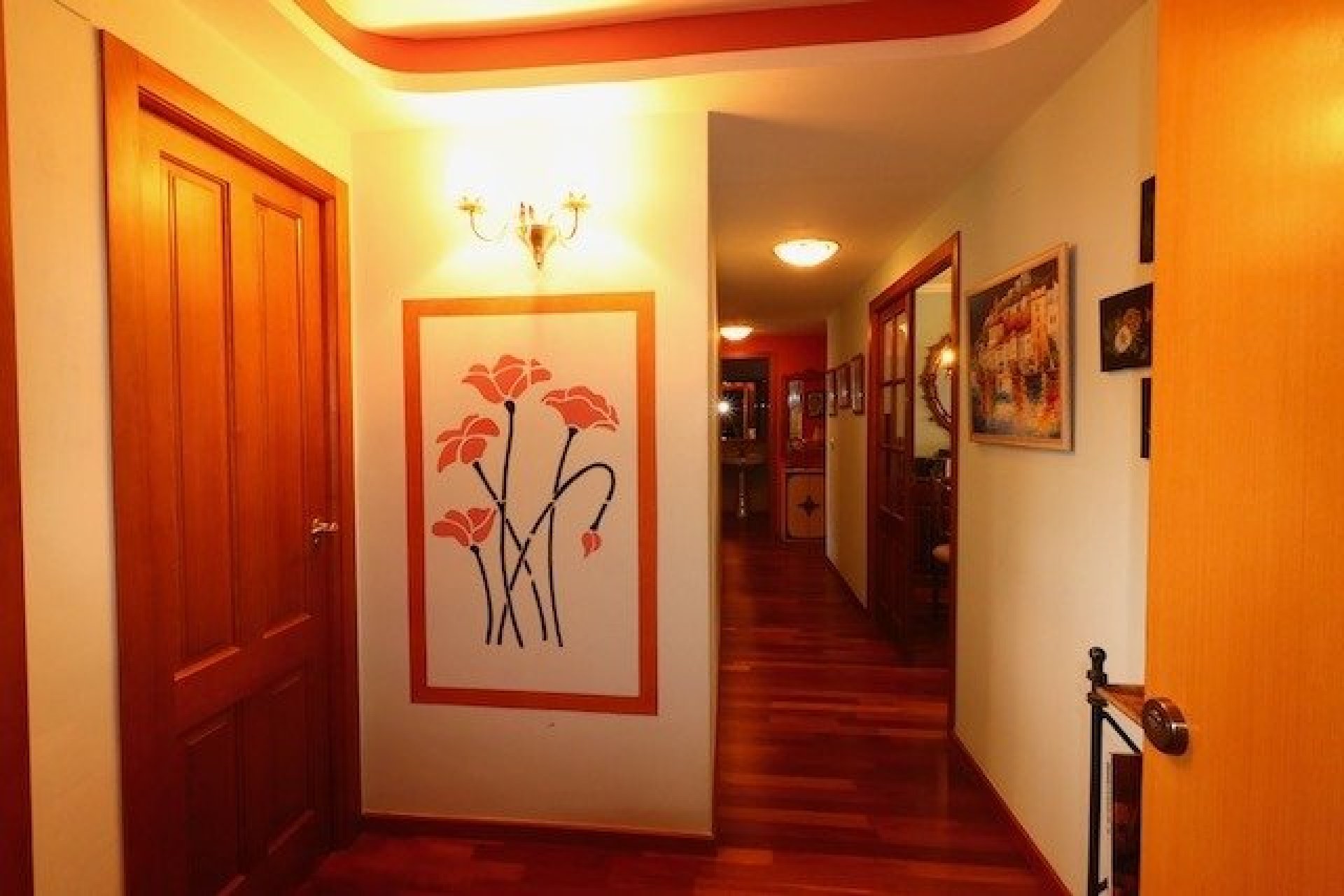 Piso reformado con vistas al mar, 3 dormitorios, piscina en Benidorm