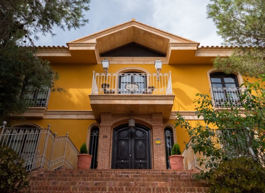 Preciosa finca con piscina privada en Ciudad Quesada, Costa Blanca