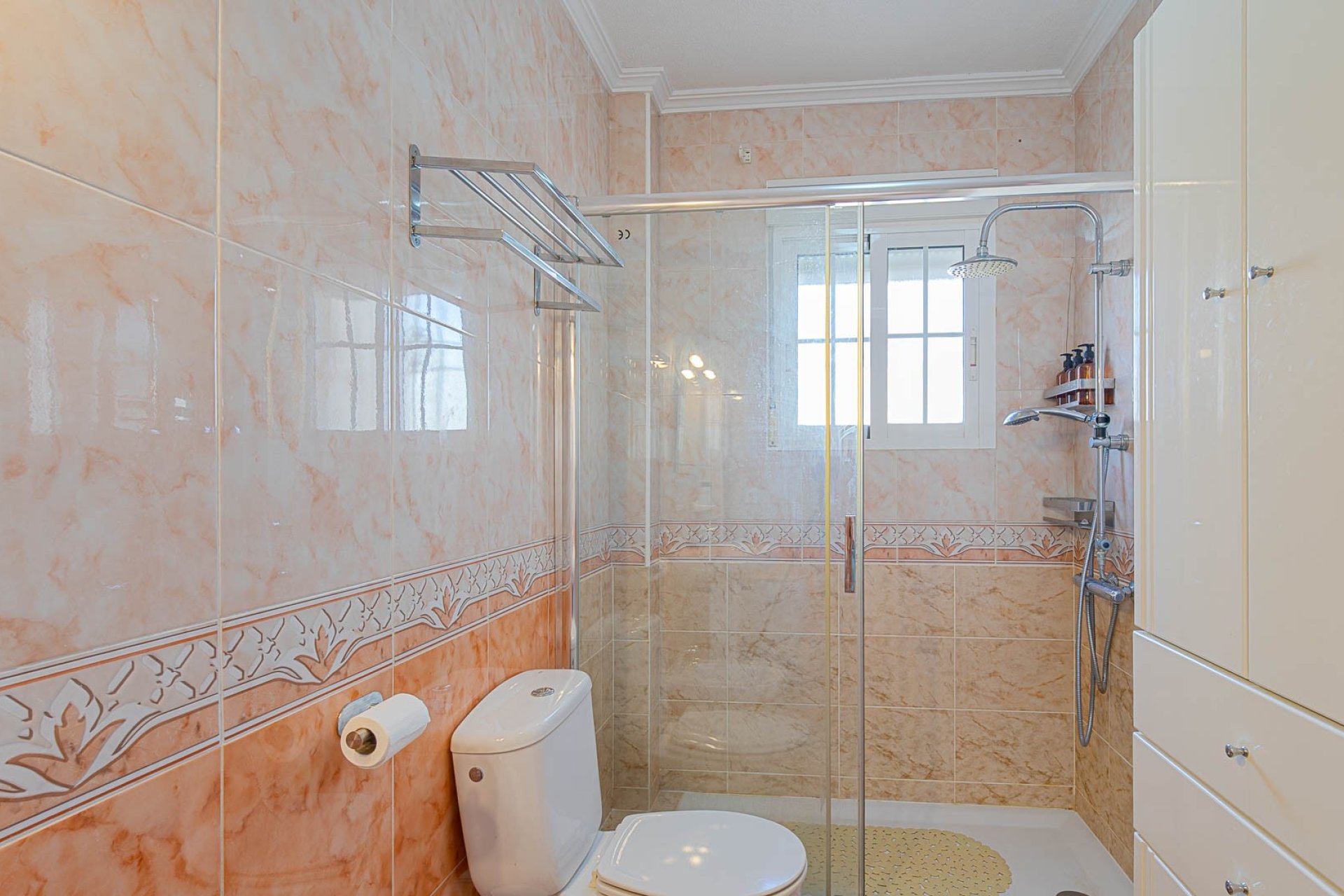 Quatro villa met solarium en zwembad in Lomas Cabo Roig