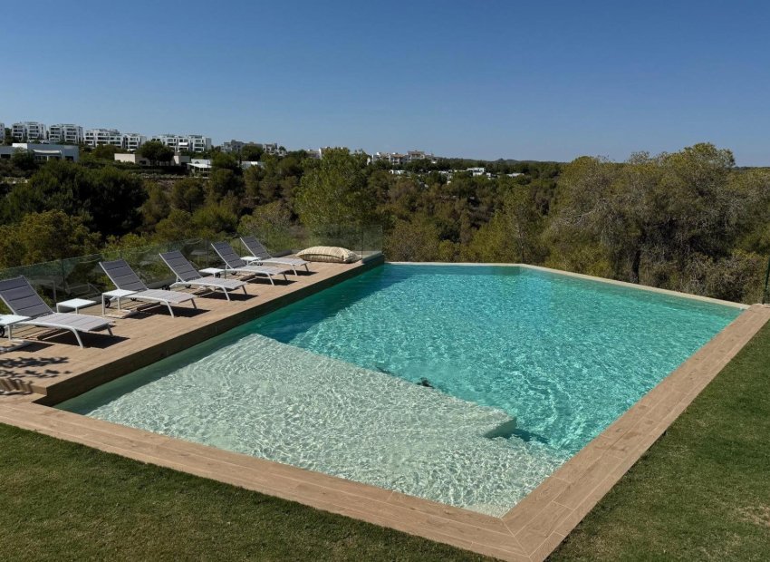 Resale - Apartamento -
Orihuela Costa - Las Colinas Golf