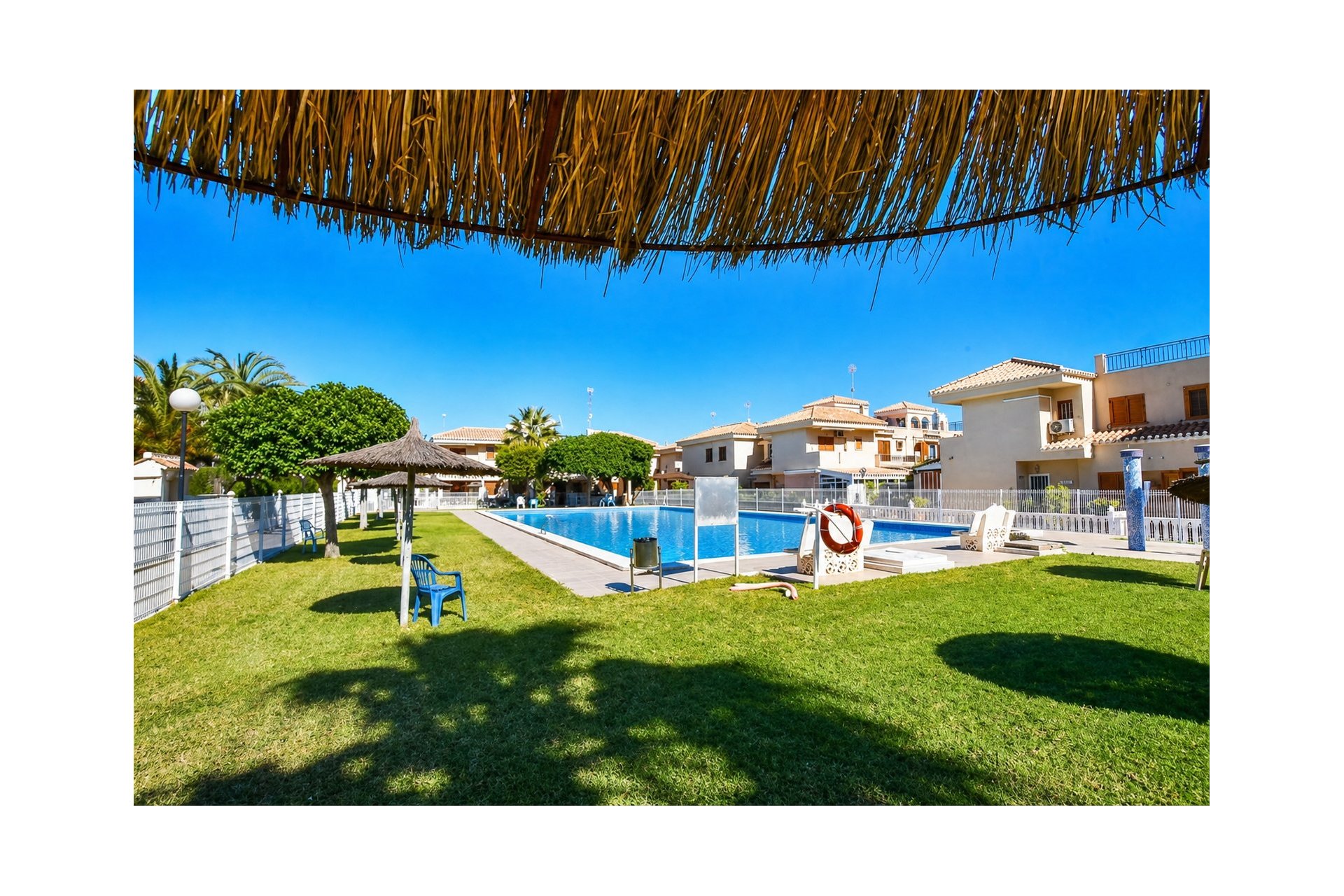 Resale - Apartamento -
Orihuela Costa - Playa Flamenca