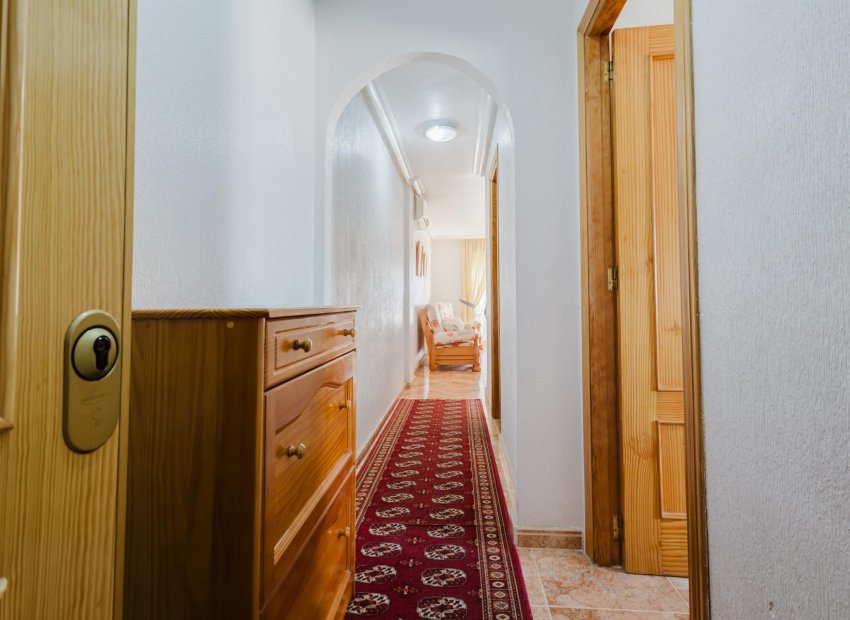 Resale - Apartamento -
Torrevieja - Parque de Las Naciones