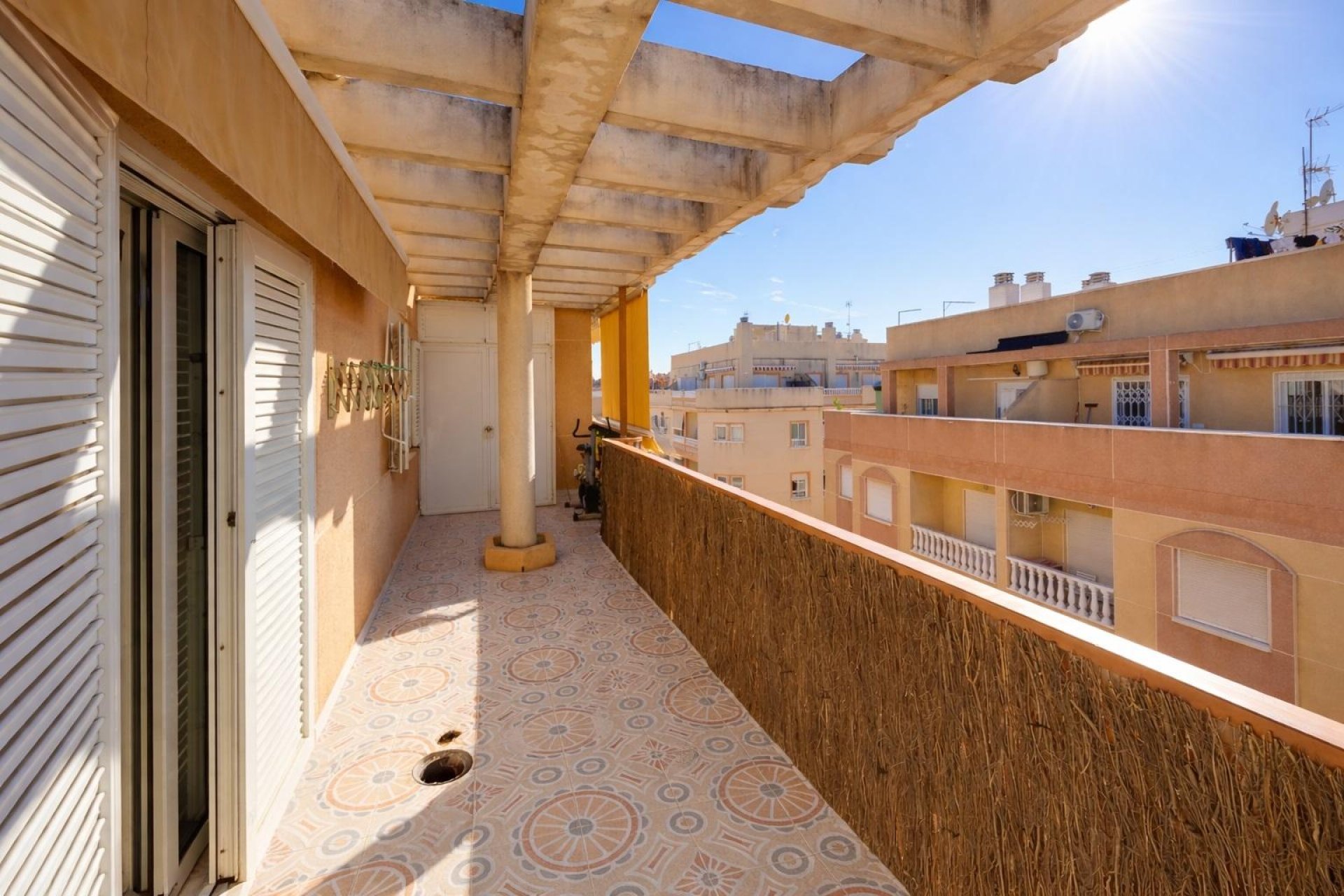 Resale - Apartamento -
Torrevieja - Parque de Las Naciones